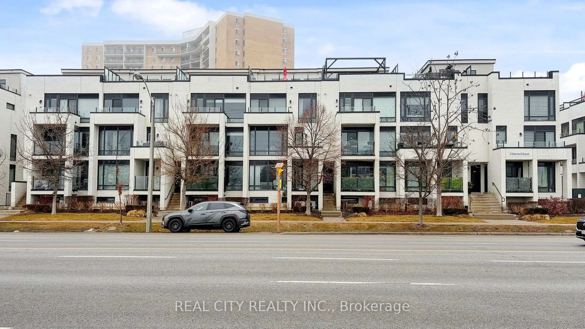 142 Widdicombe Hill Boulevard #511