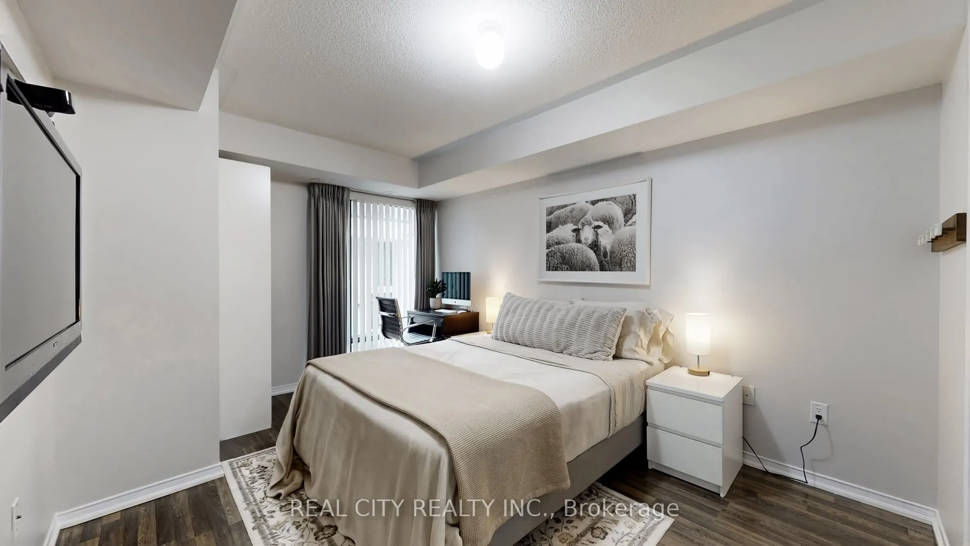 142 Widdicombe Hill Boulevard #511