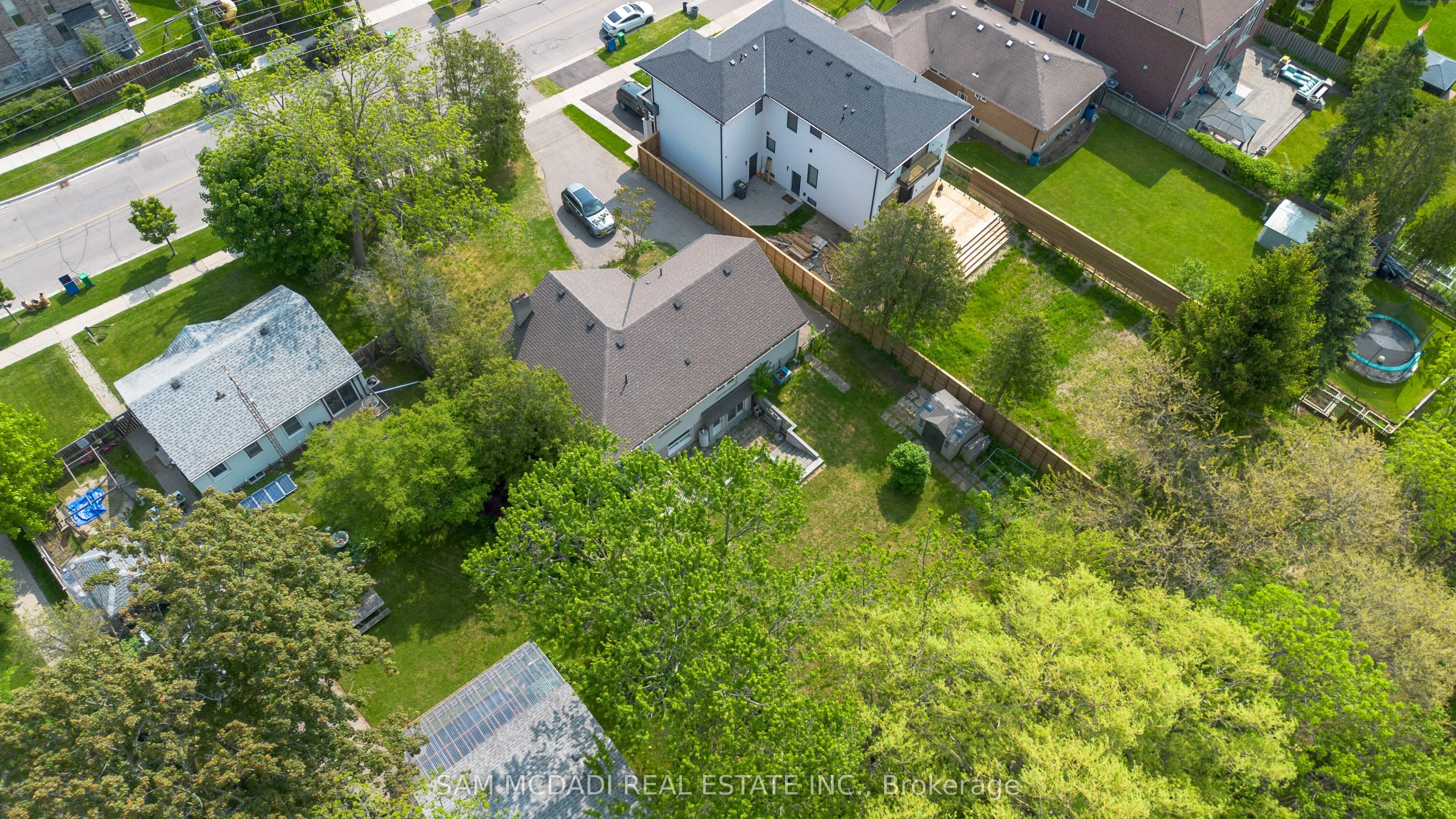 1228 Haig Boulevard