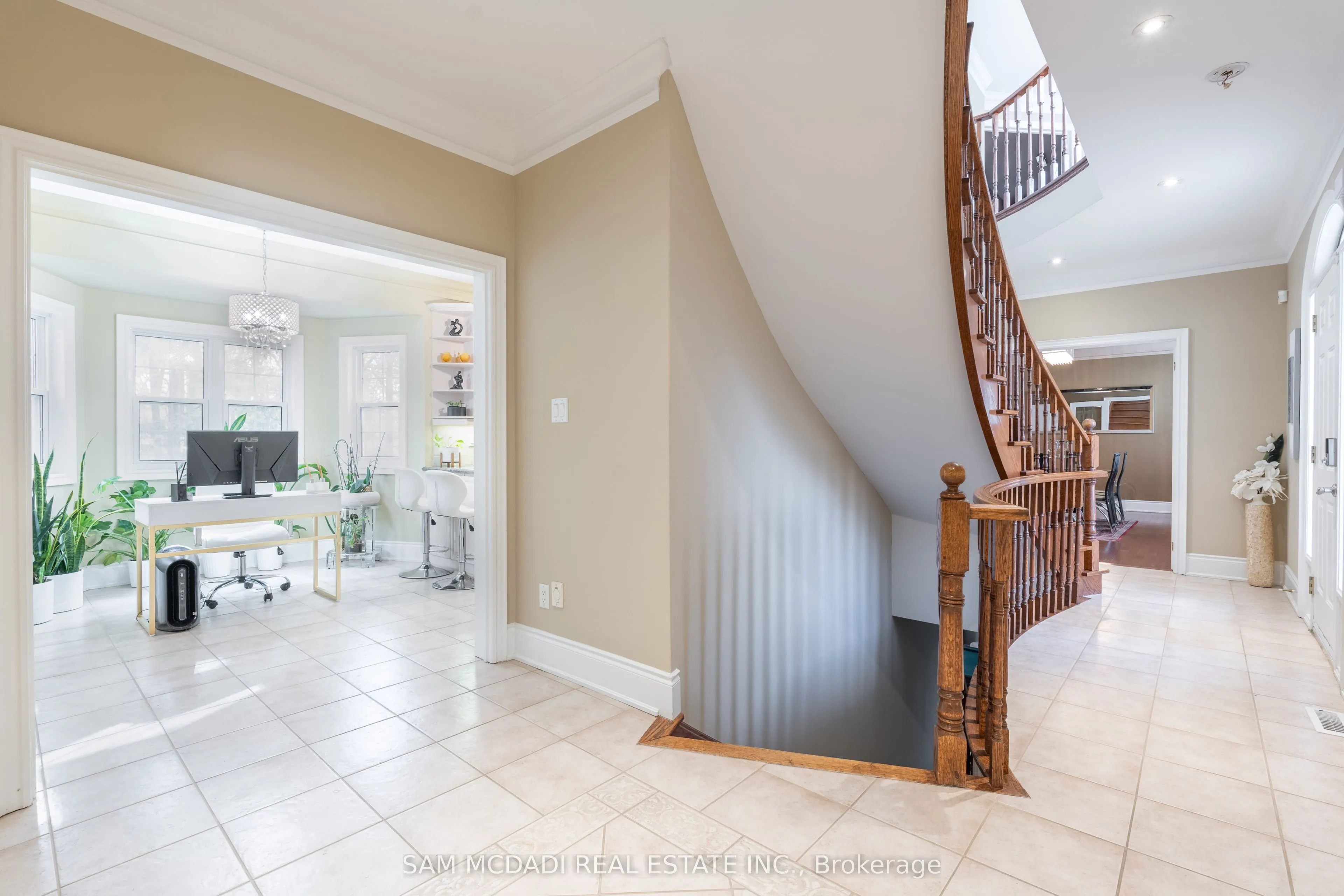 3248 Barchester Court