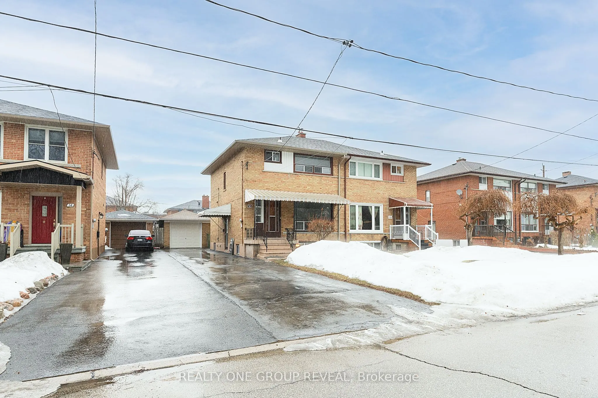 12 Thurodale Avenue