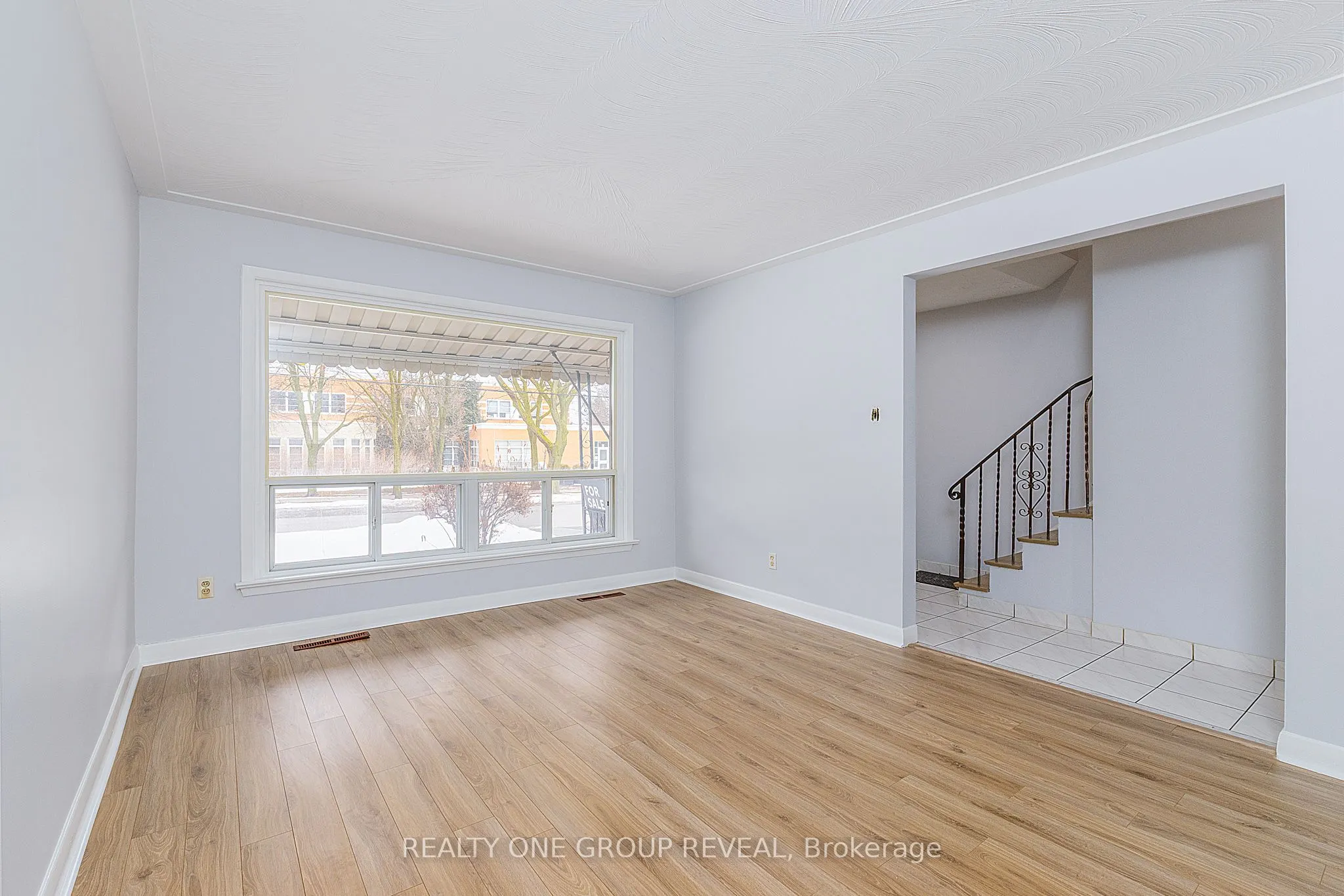 12 Thurodale Avenue