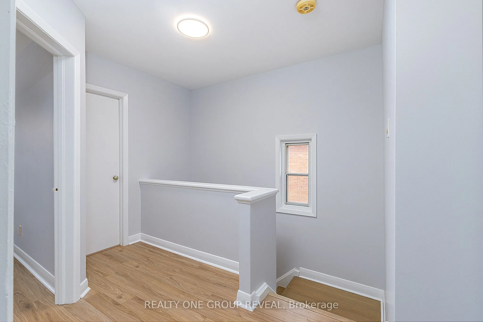 12 Thurodale Avenue