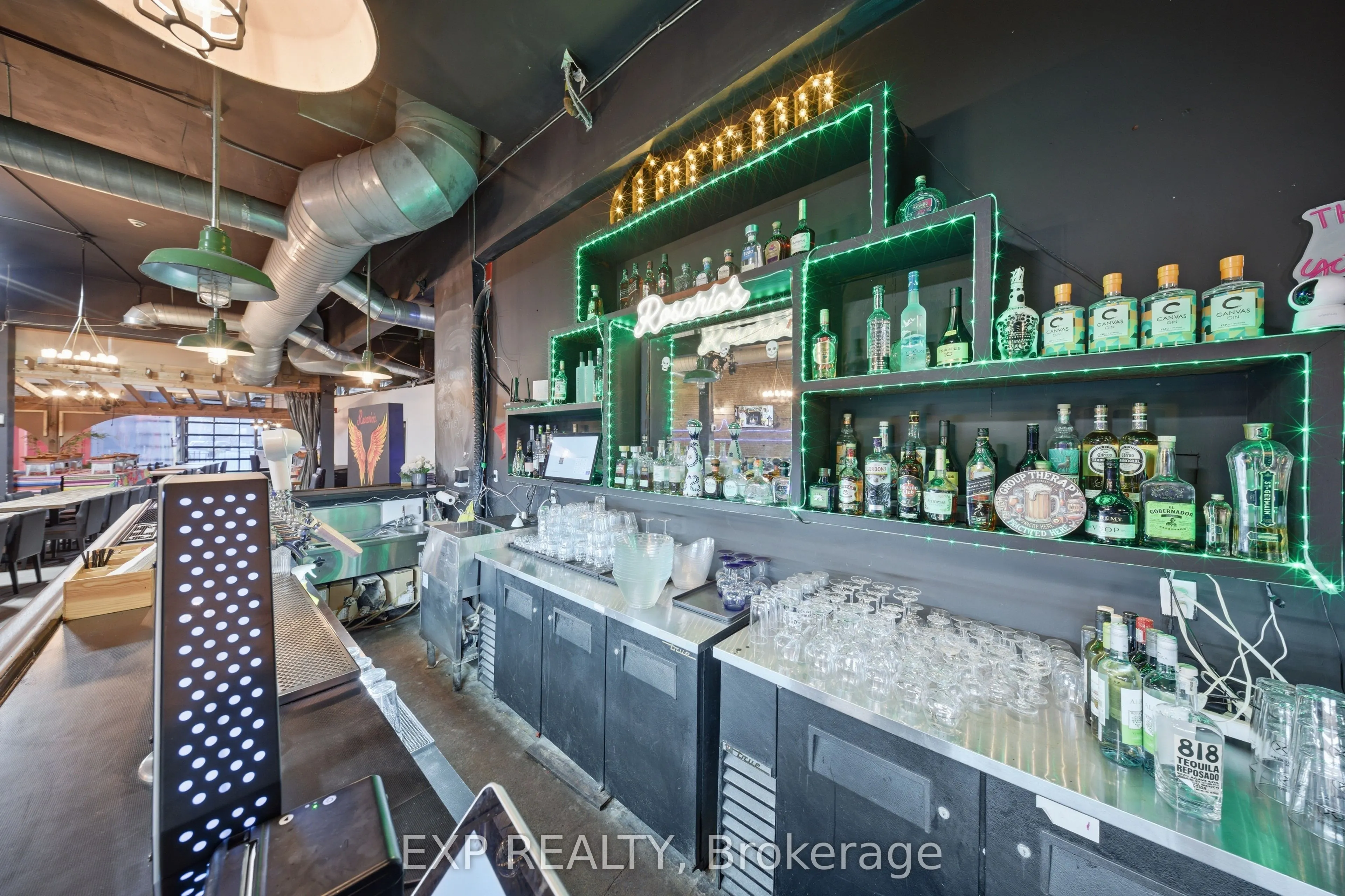 3030 Dundas Street W