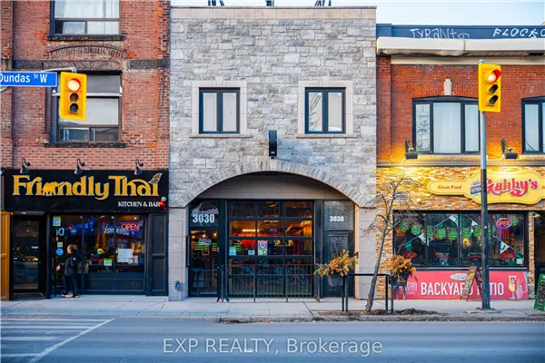 3030 Dundas Street W