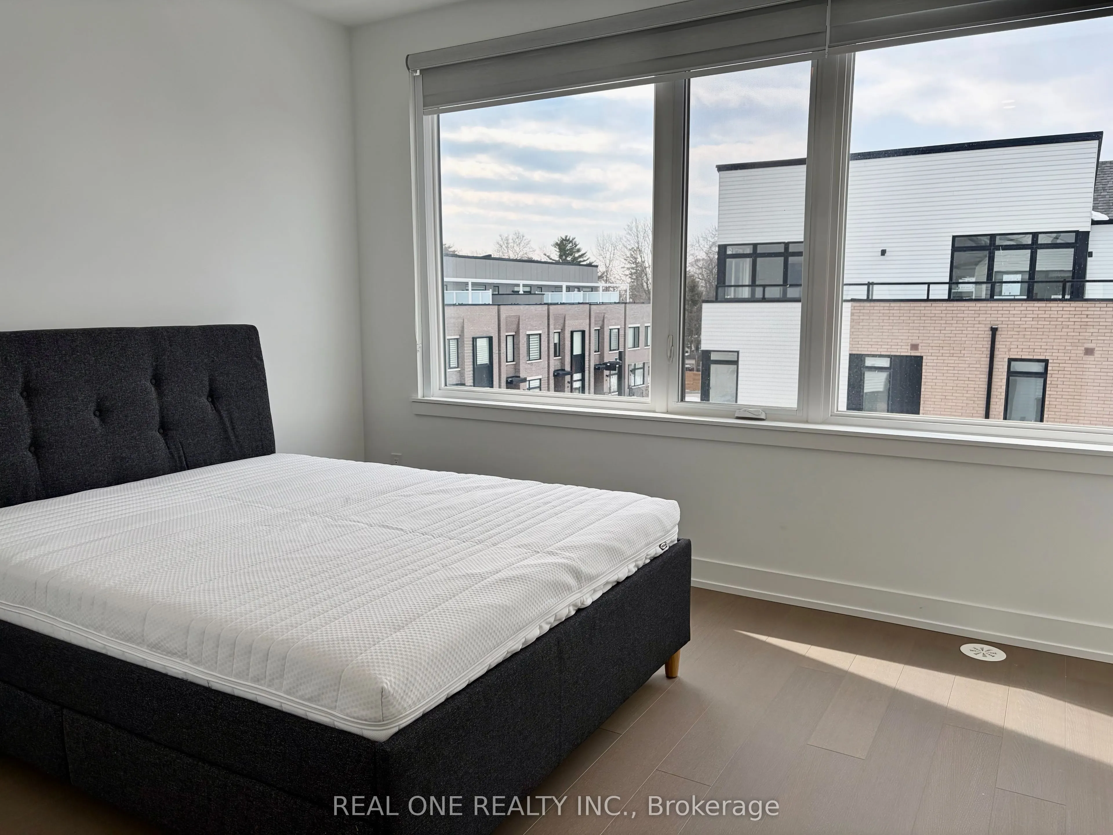 35 Lou Parsons Way #63