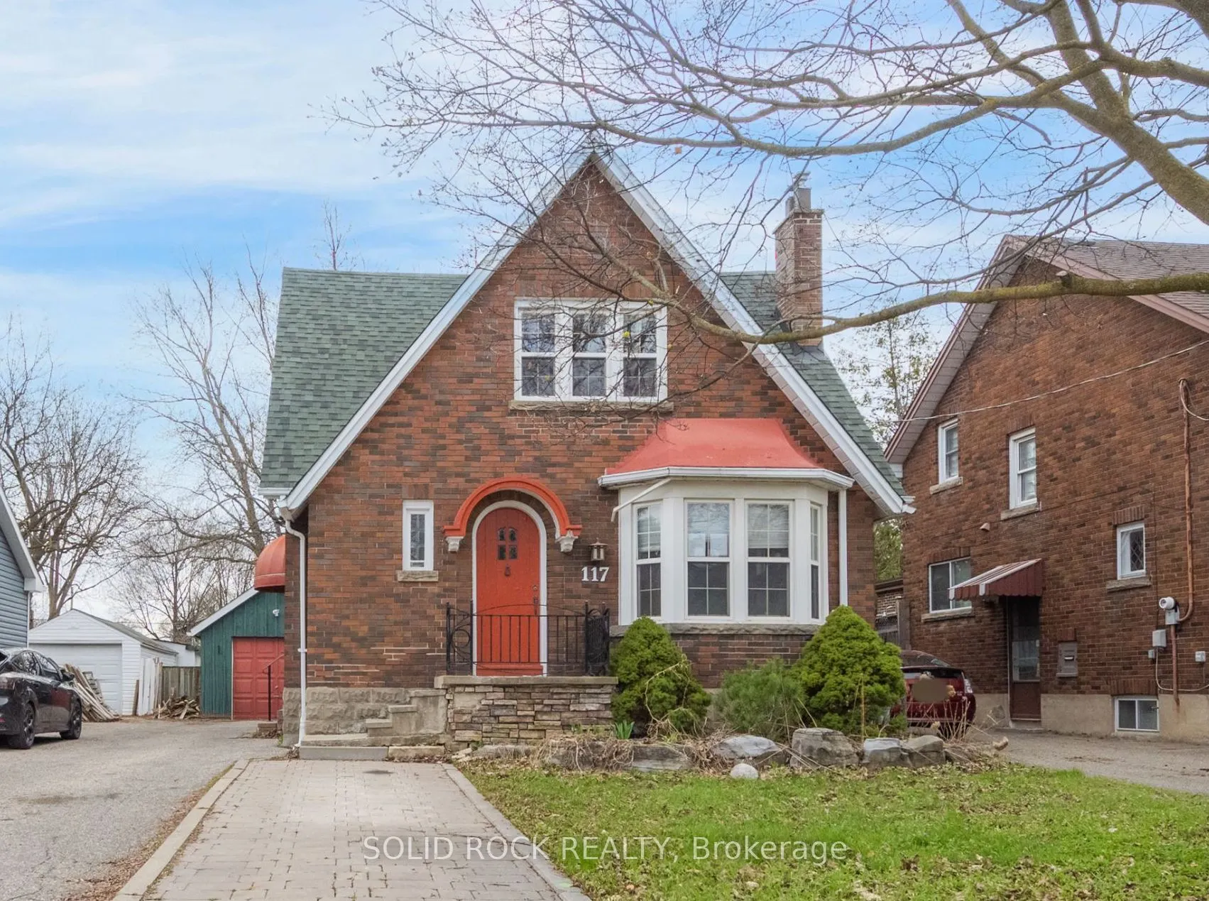 117 Mill Street S