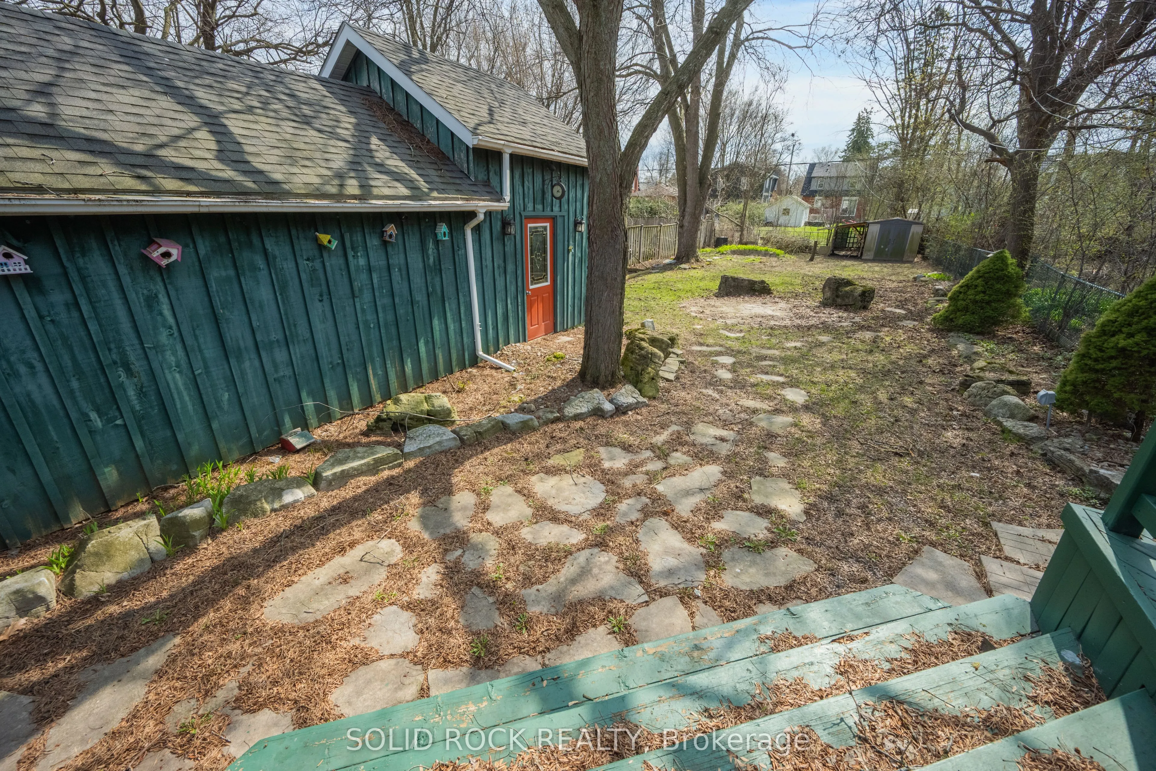 117 Mill Street S