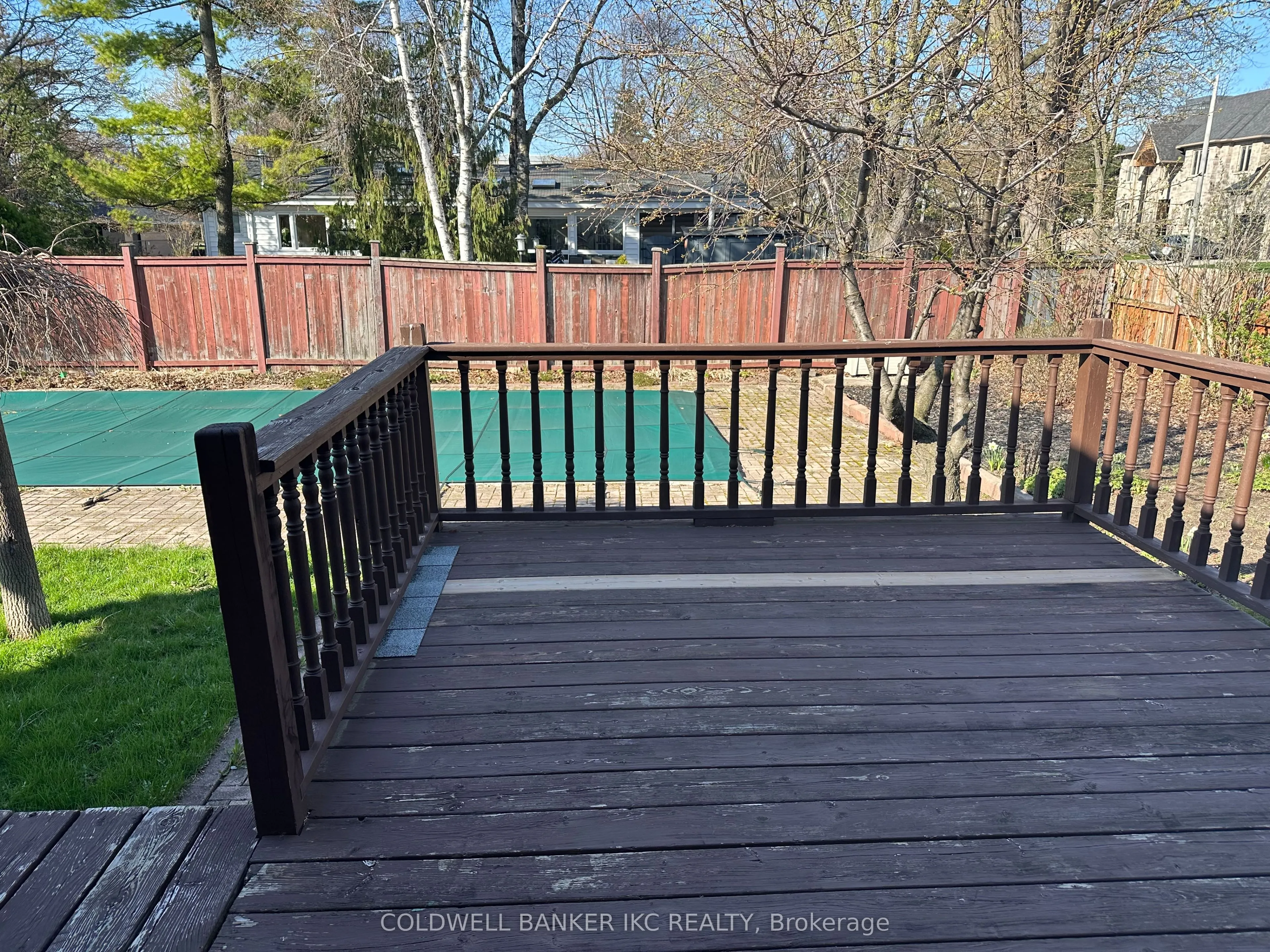 2220 Springfield Court