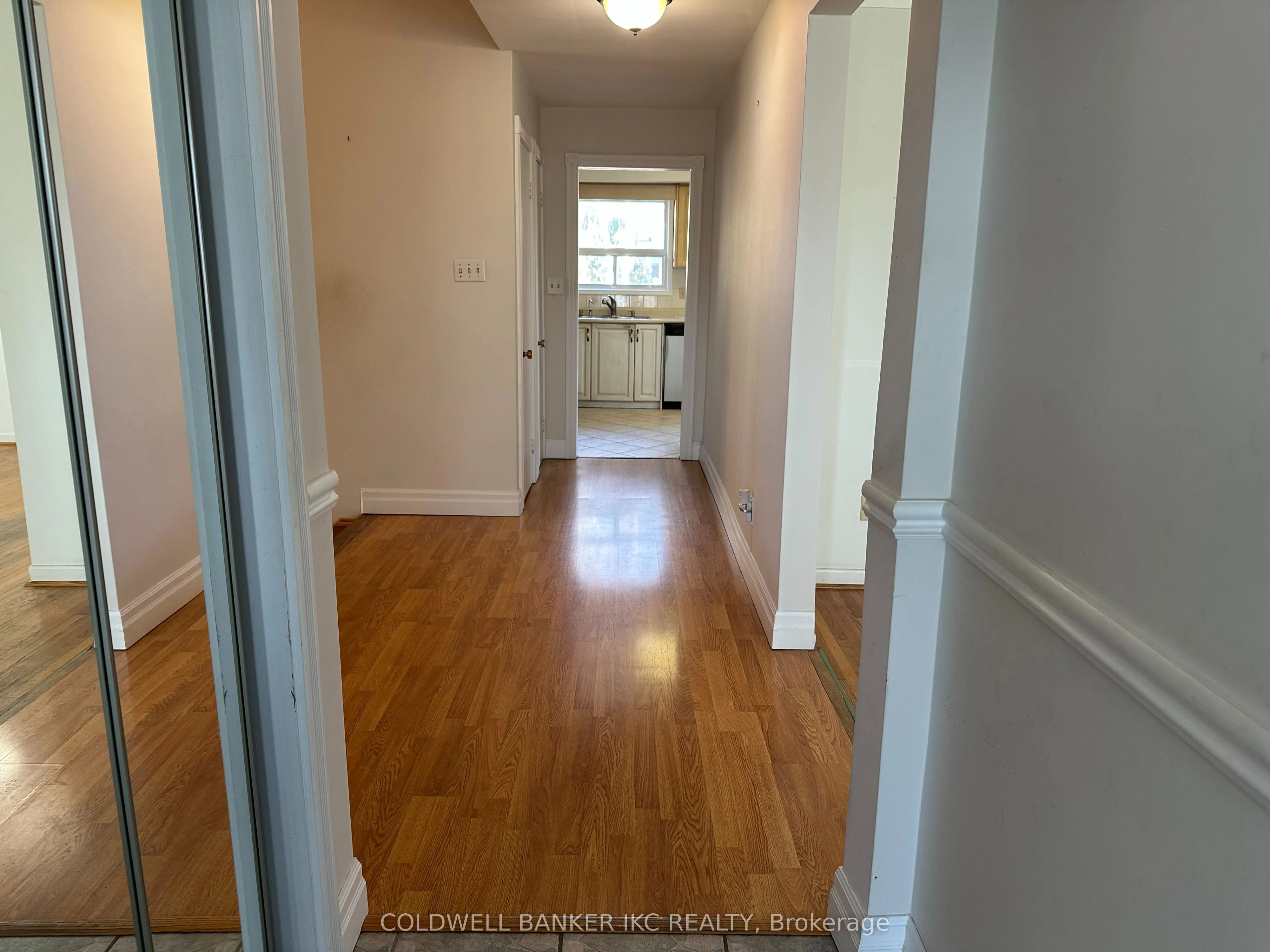 2220 Springfield Court