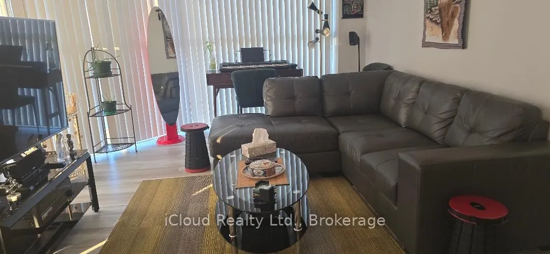 600 Rexdale Boulevard #706