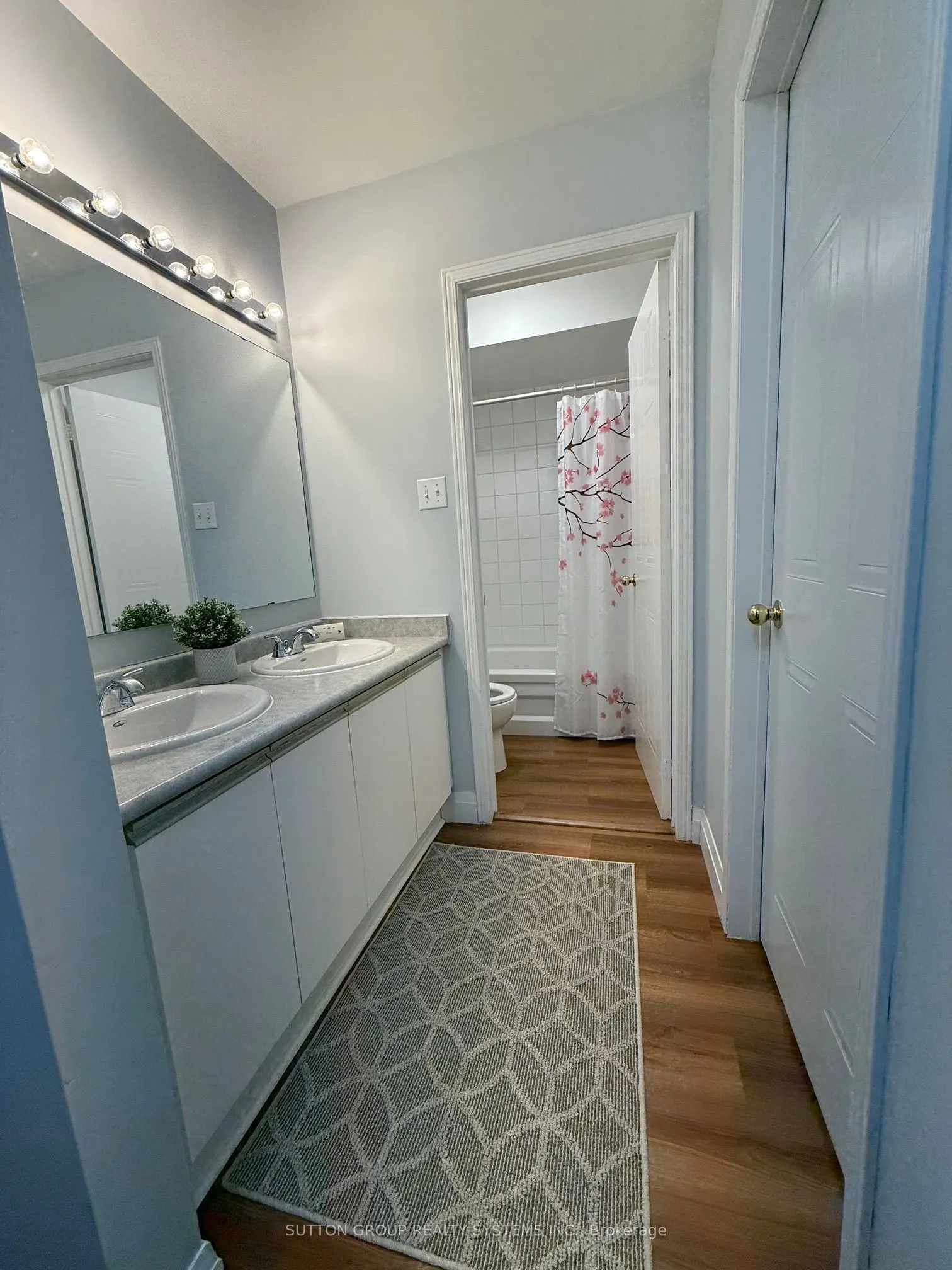 60 Barondale Drive #255