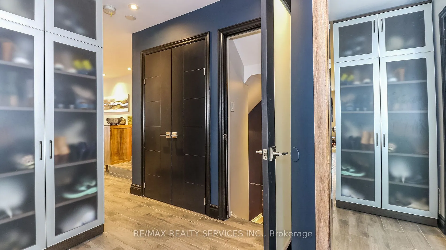 20 Manett Crescent