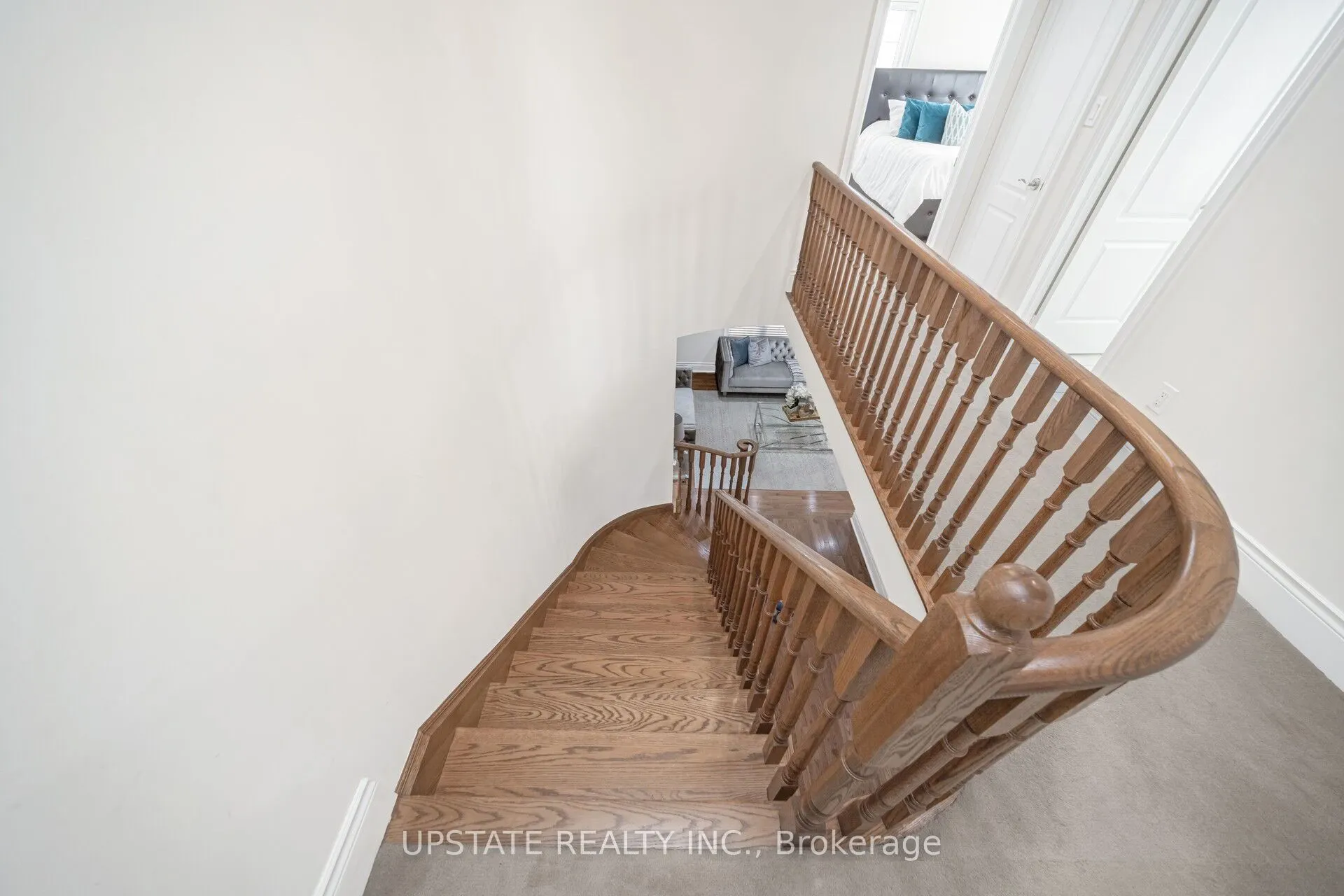 2 Beachville Circle