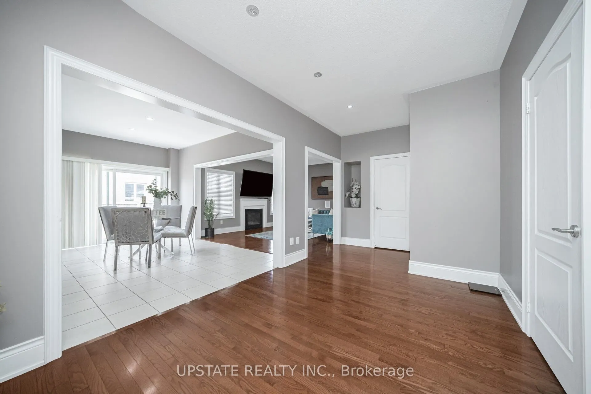 2 Beachville Circle