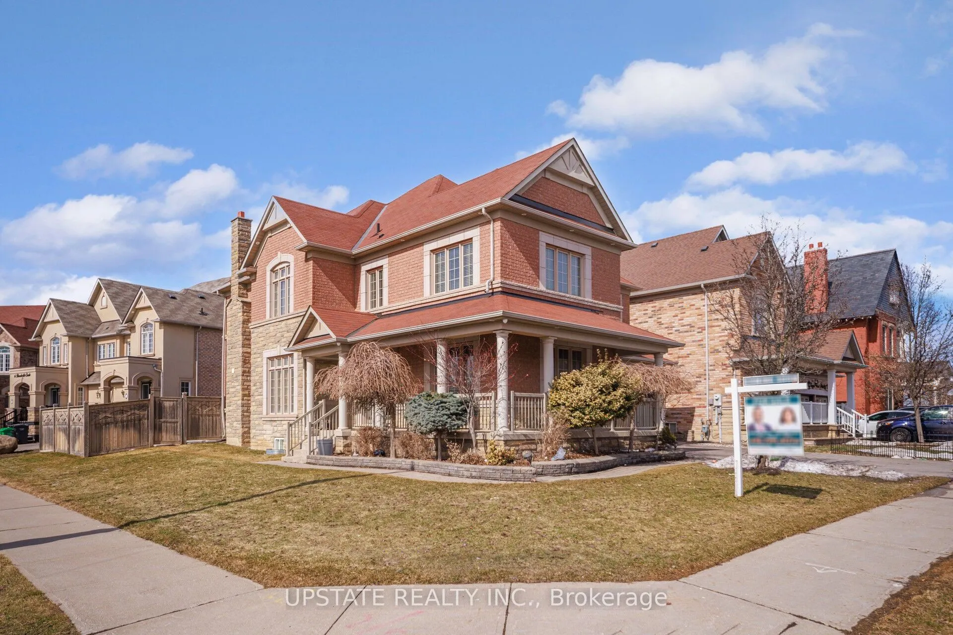 2 Beachville Circle