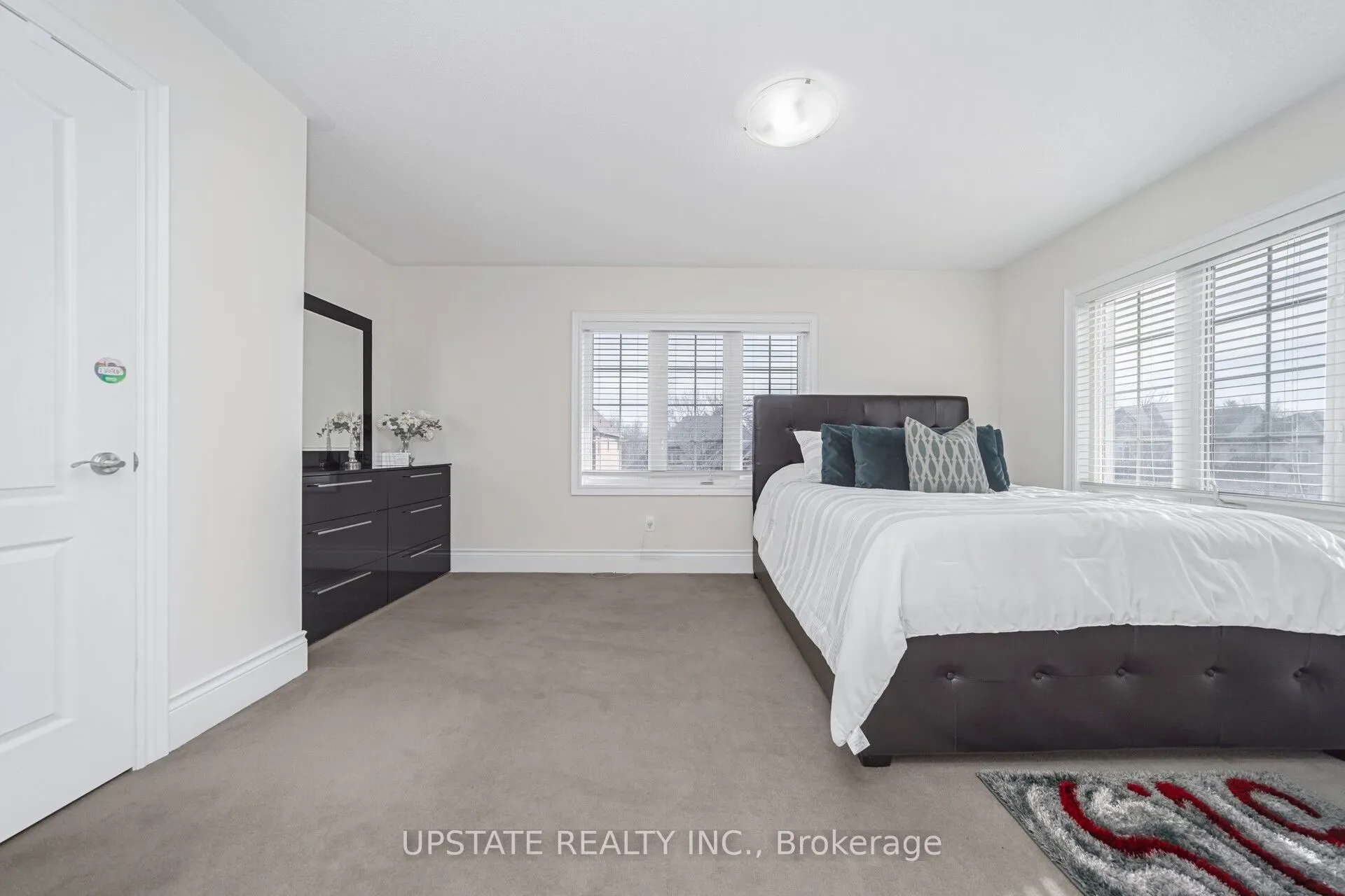 2 Beachville Circle