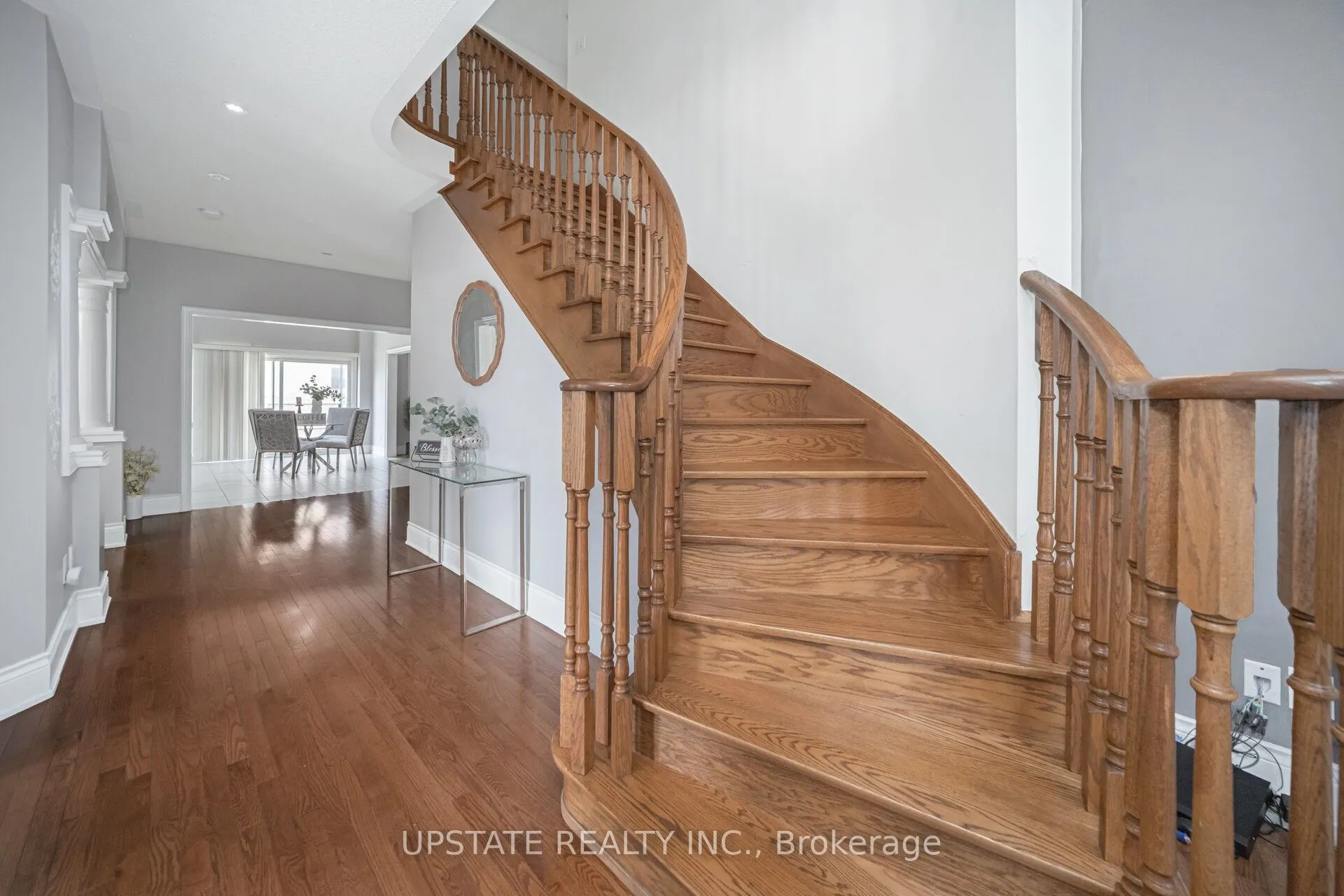 2 Beachville Circle