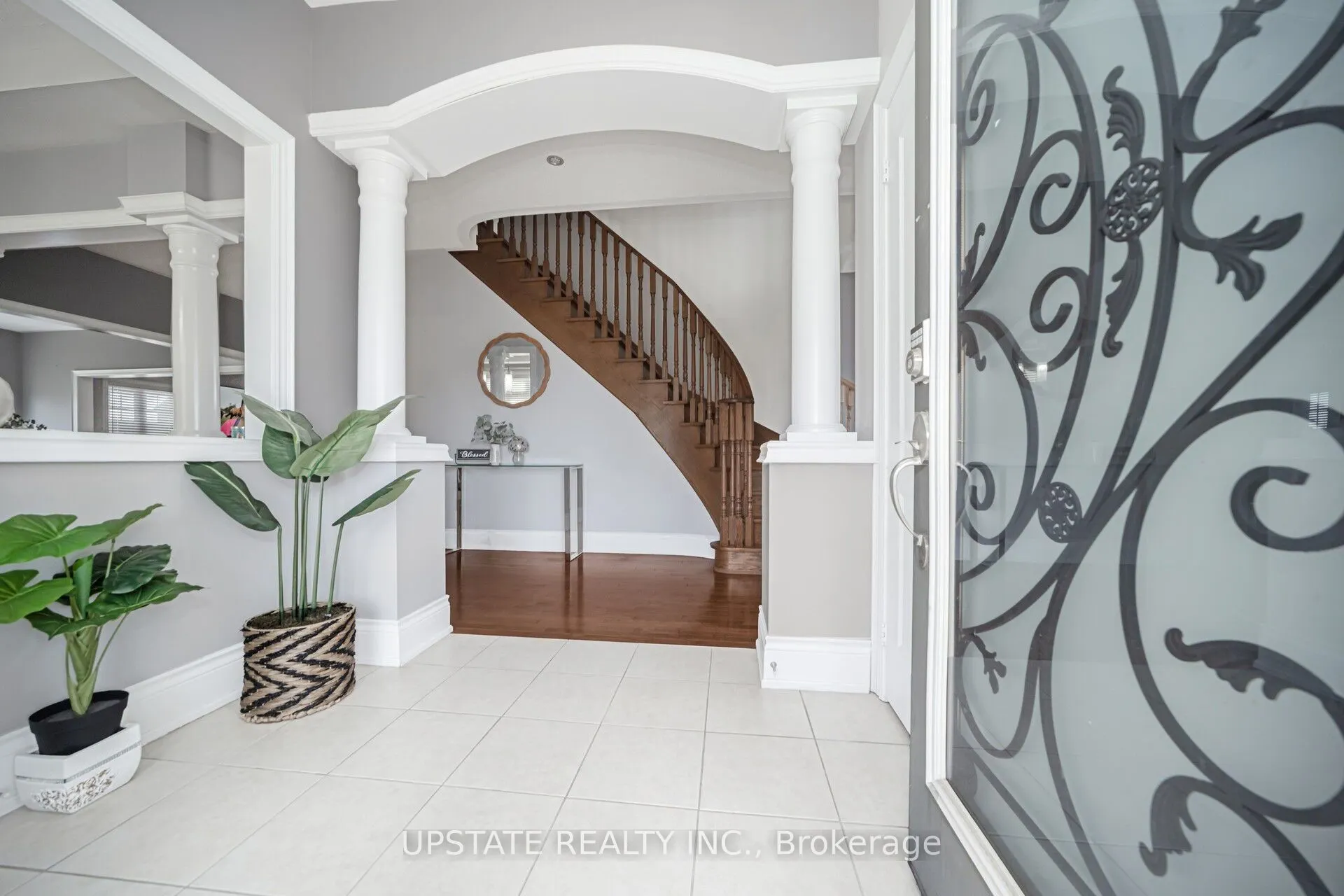 2 Beachville Circle