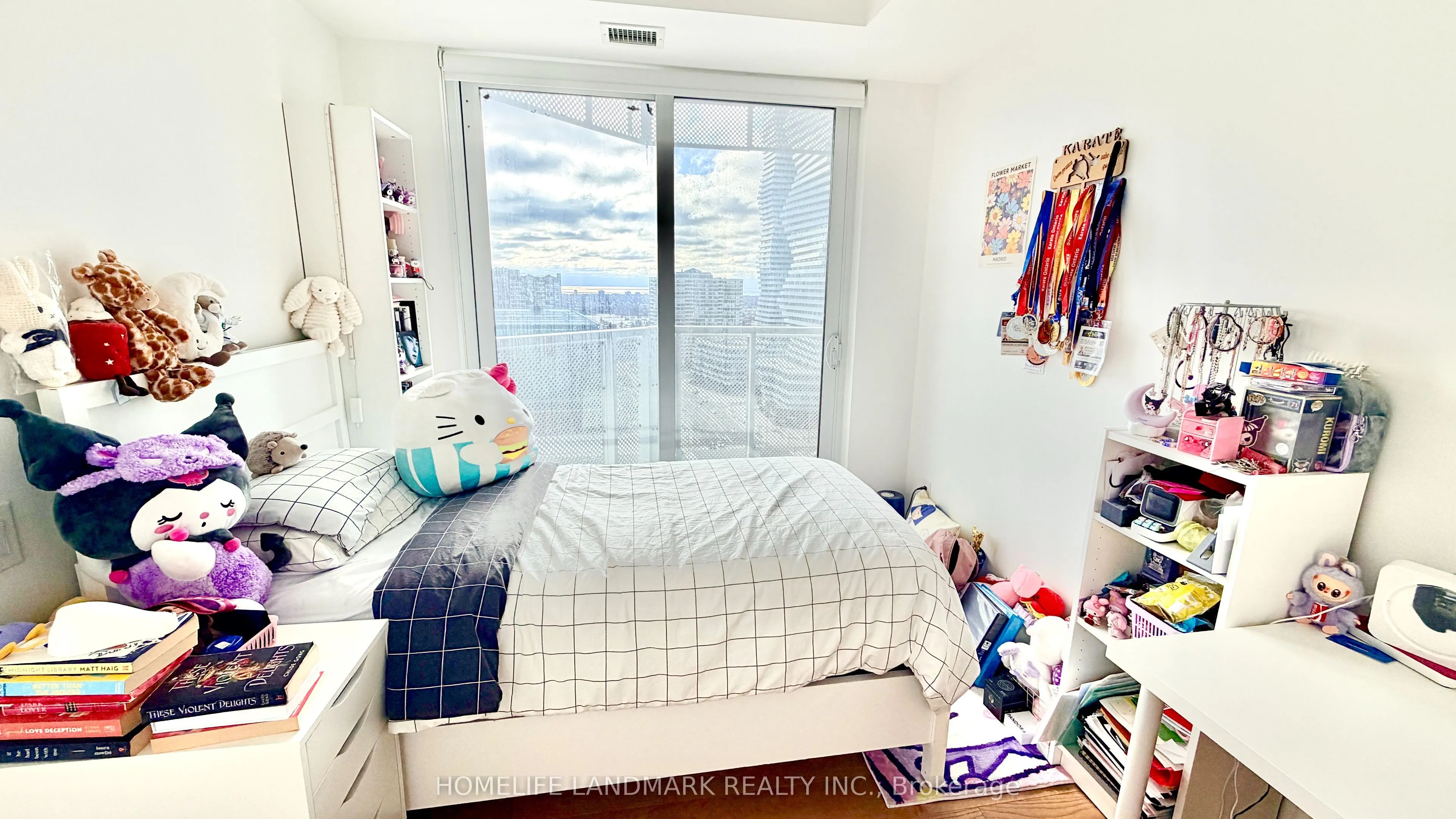 4065 Confederation Parkway #1808