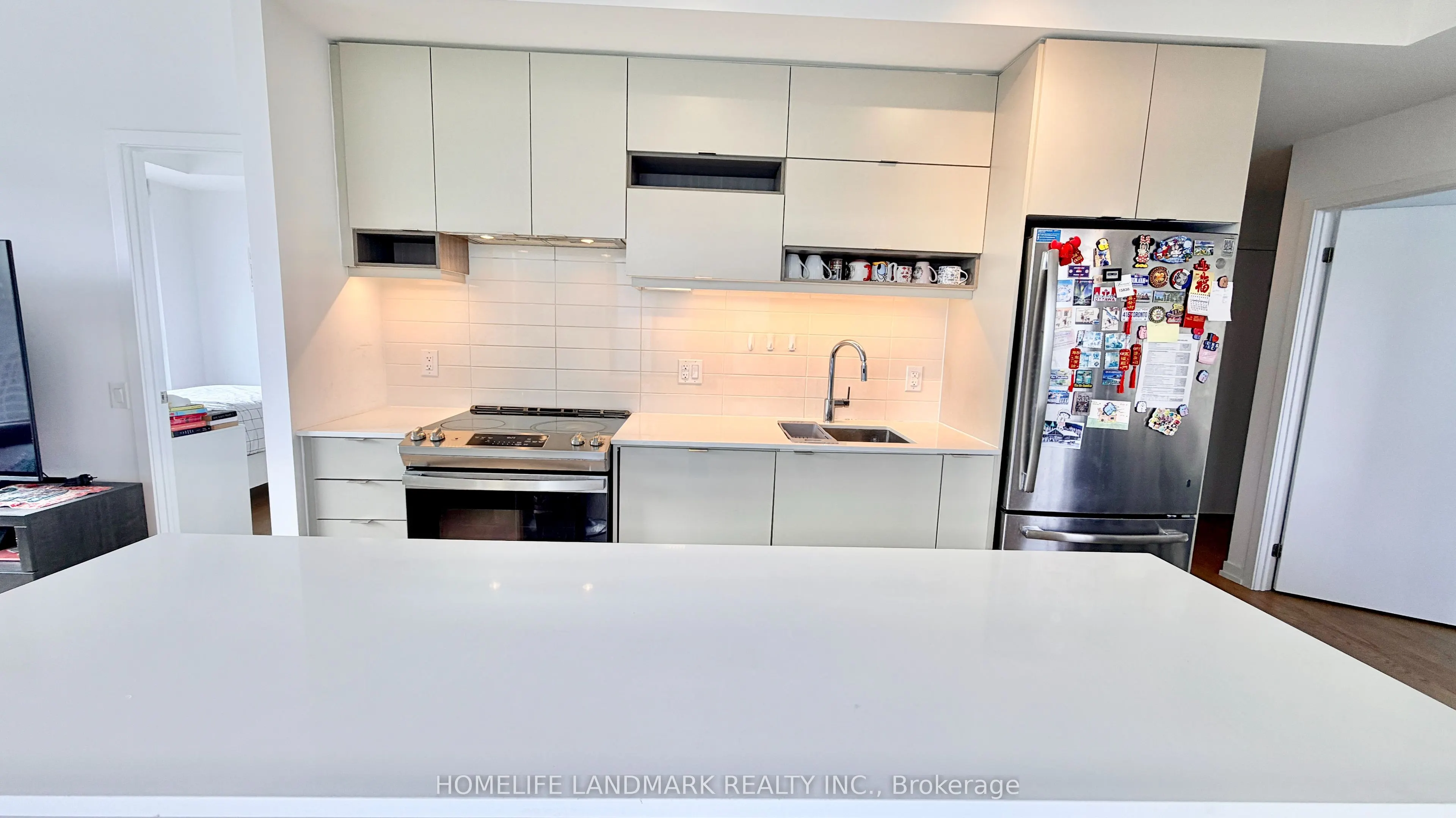 4065 Confederation Parkway #1808