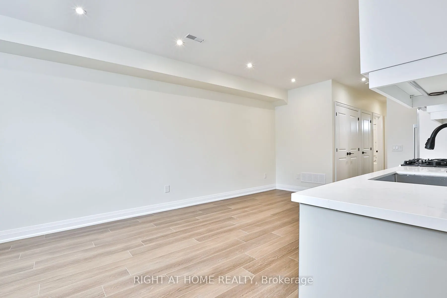 39 Fifteenth Street #2