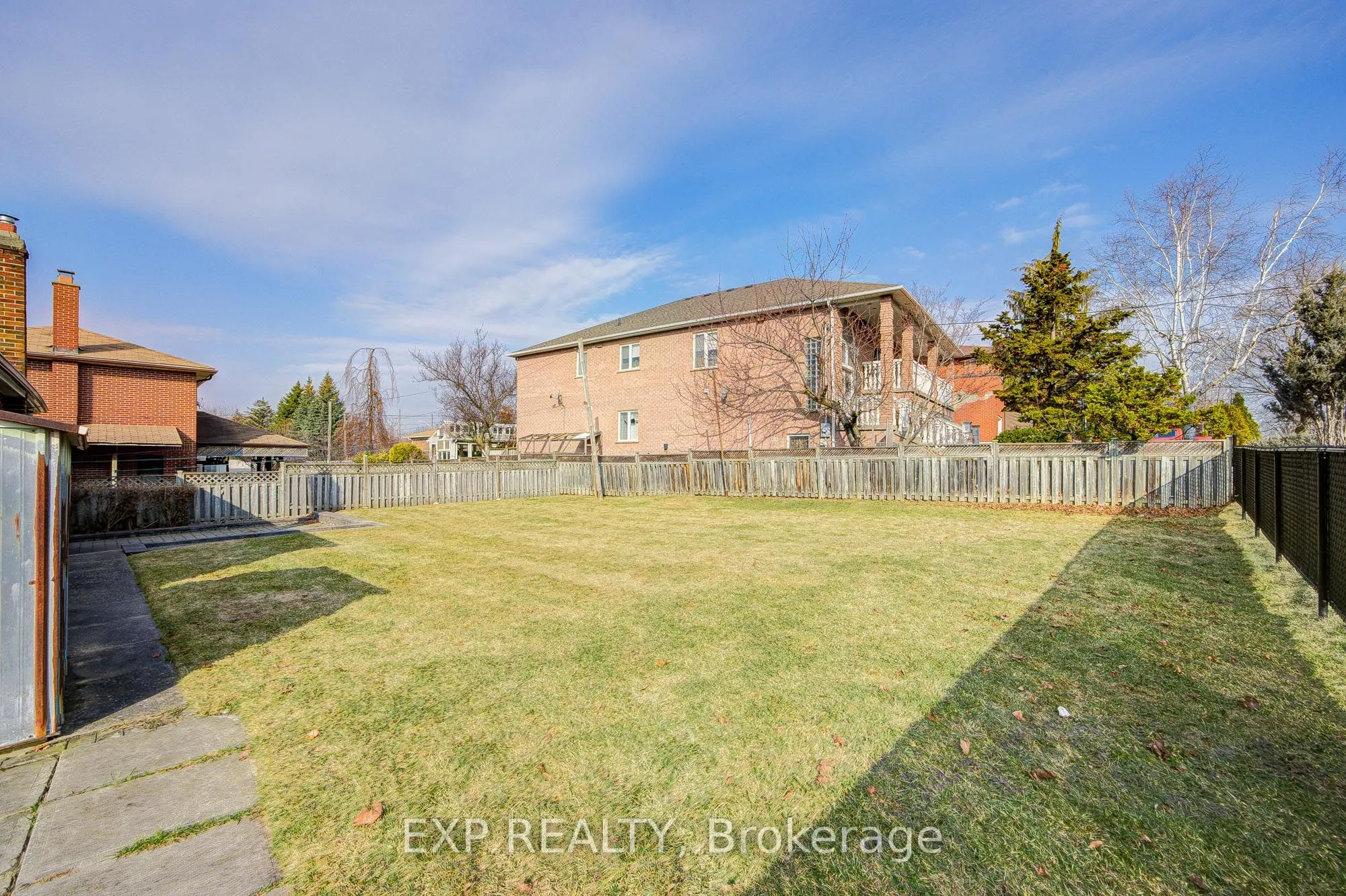 428 Maple Leaf Drive