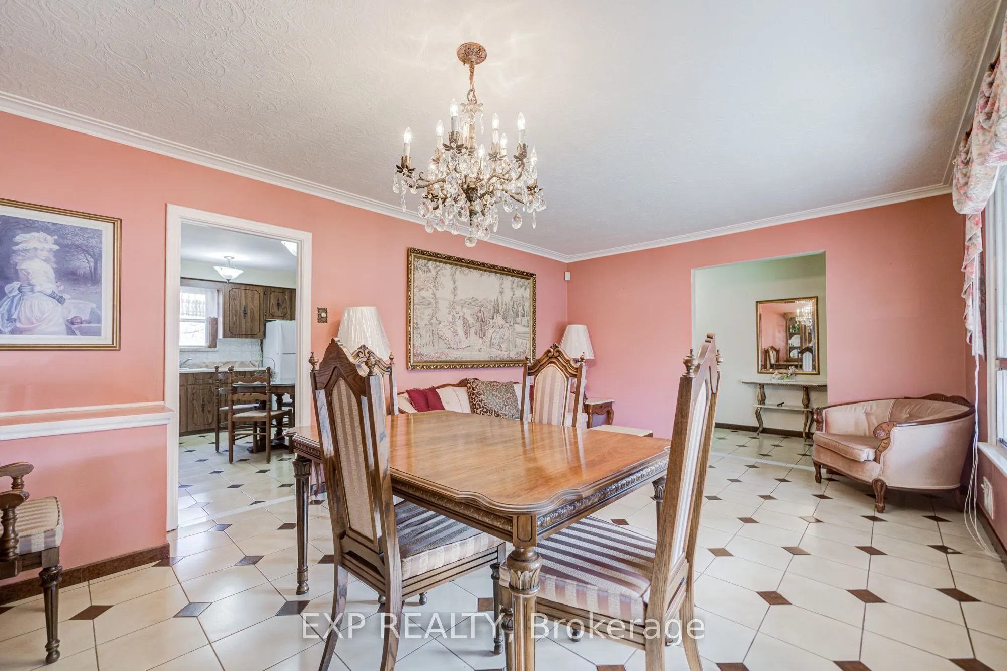 428 Maple Leaf Drive