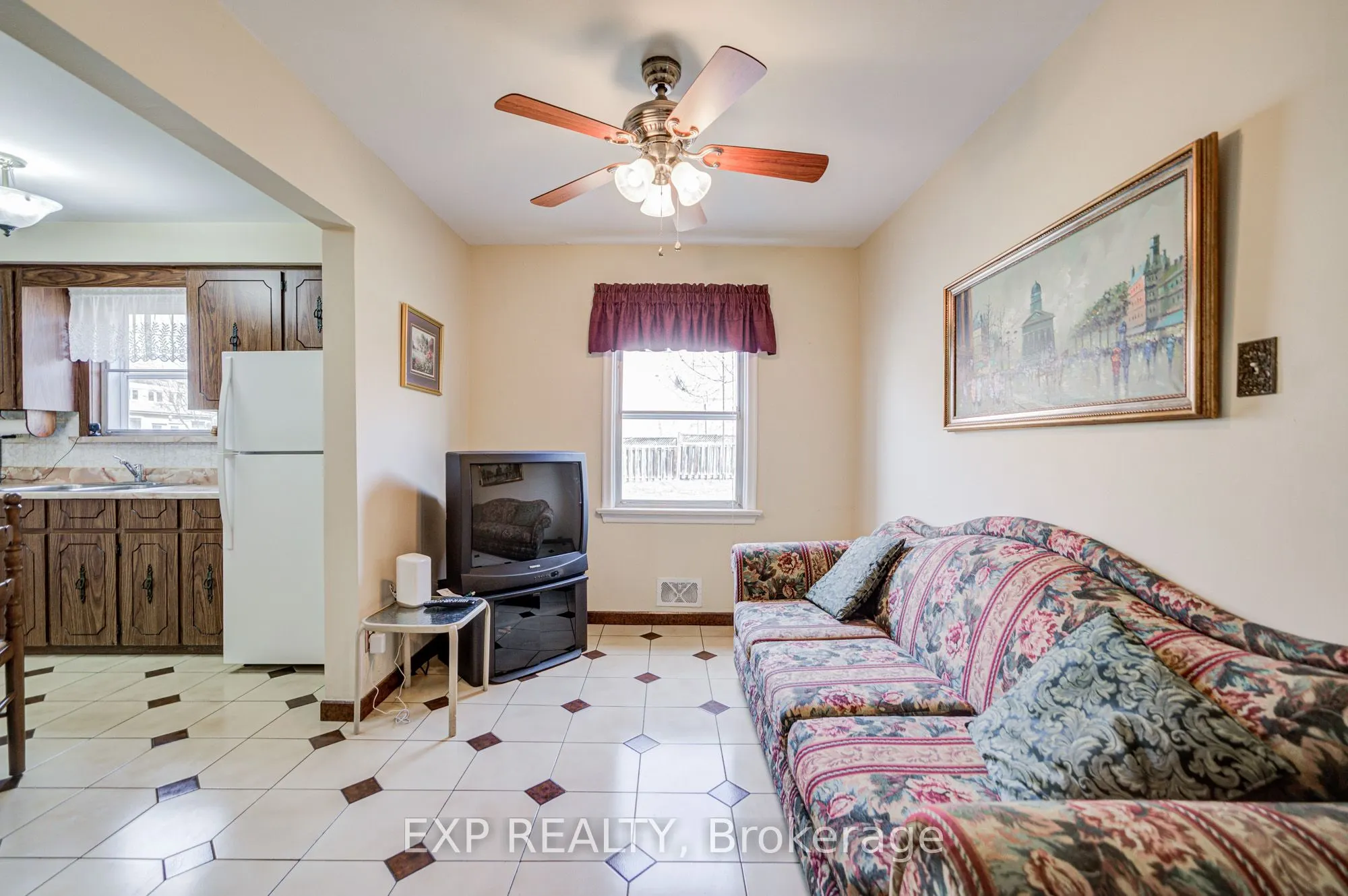 428 Maple Leaf Drive