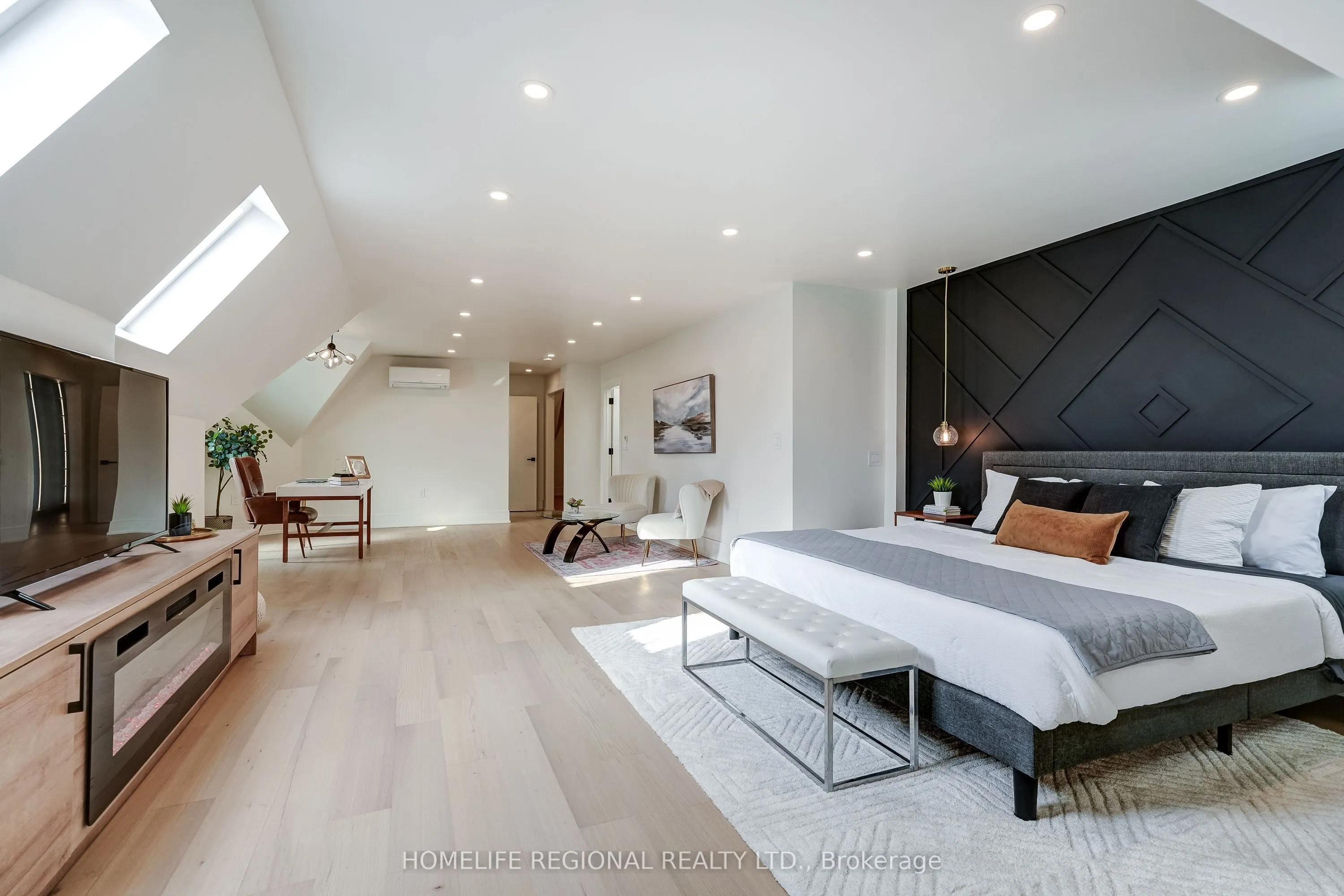 12 Macdonell Avenue