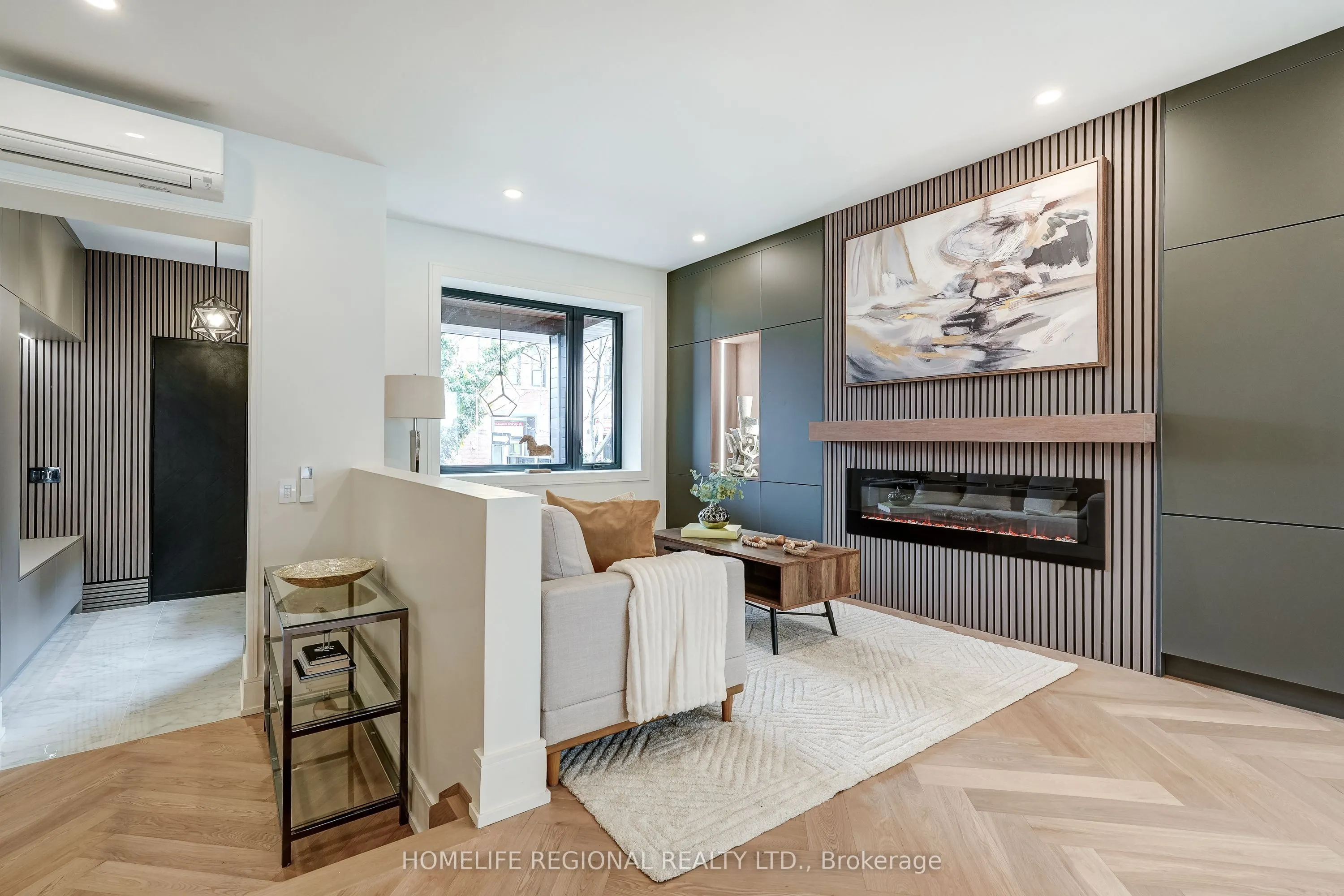 12 Macdonell Avenue