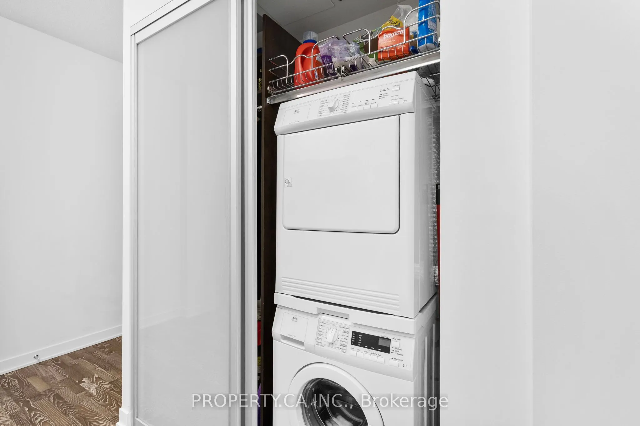 90 Park Lawn Road #1211
