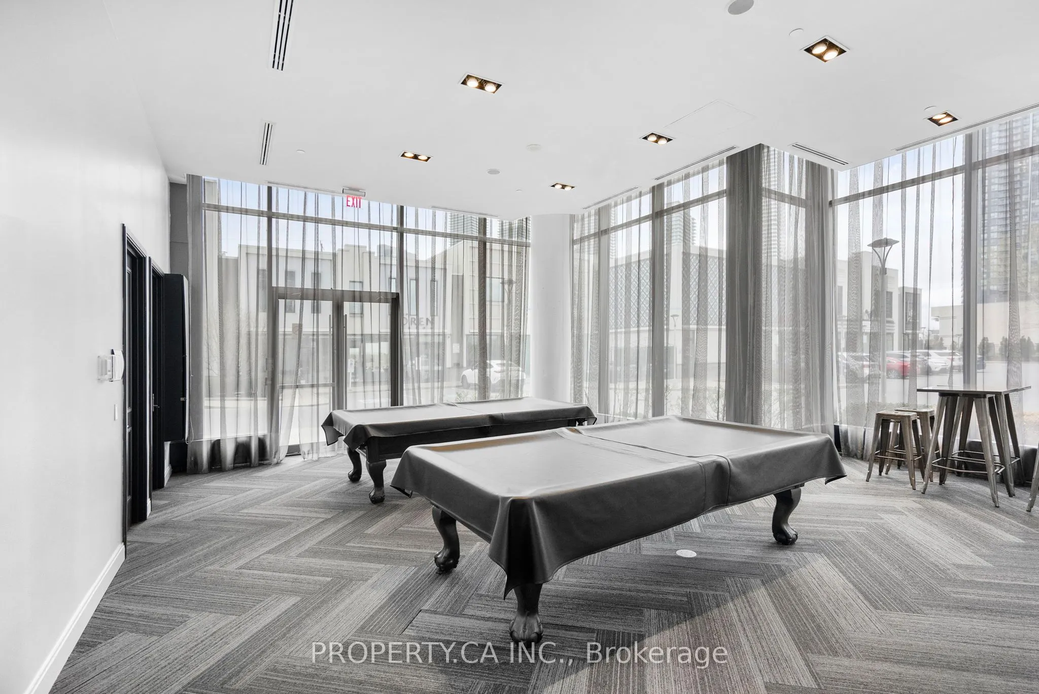90 Park Lawn Road #1211