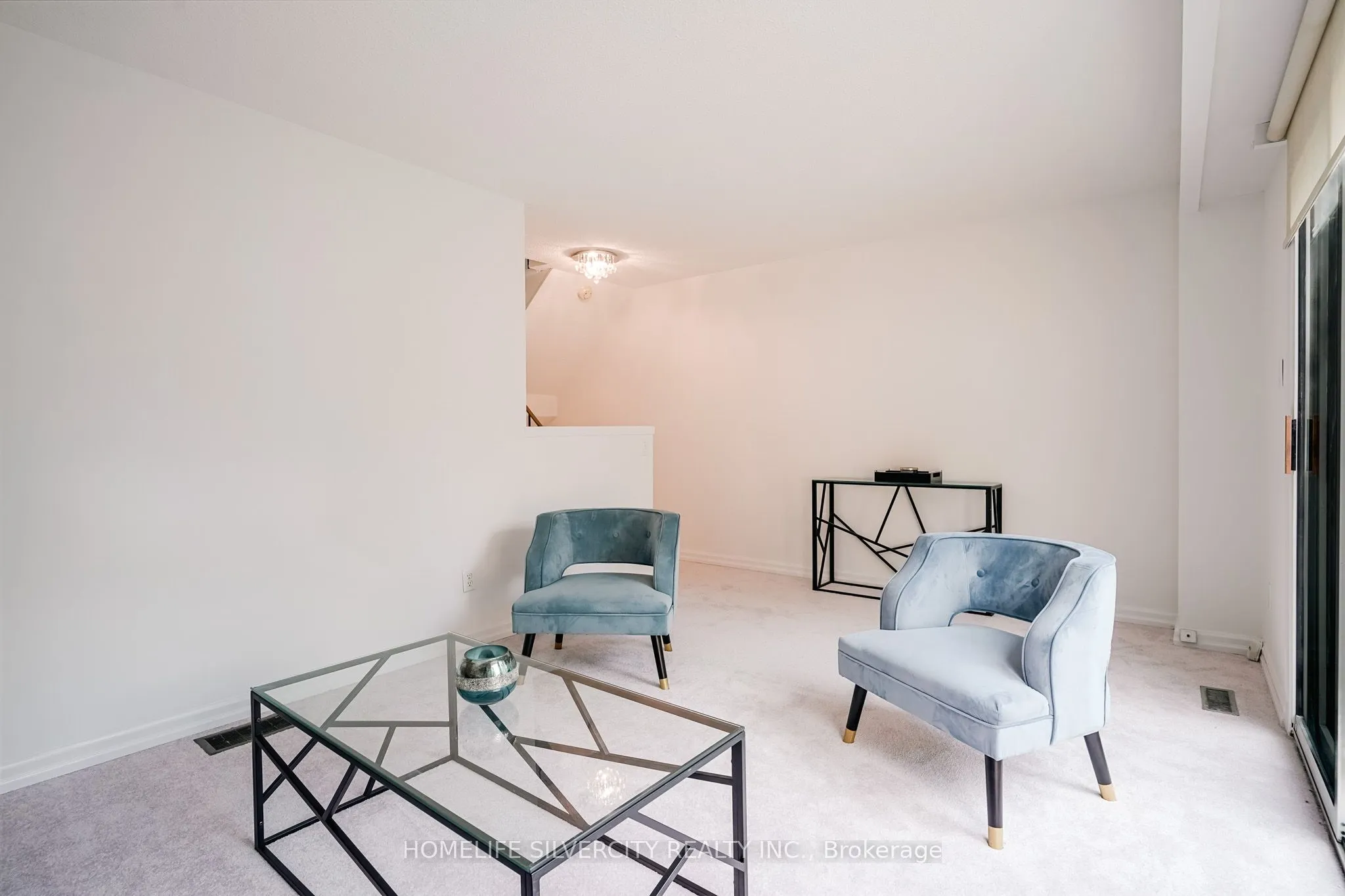 235 Bronte Street S #57