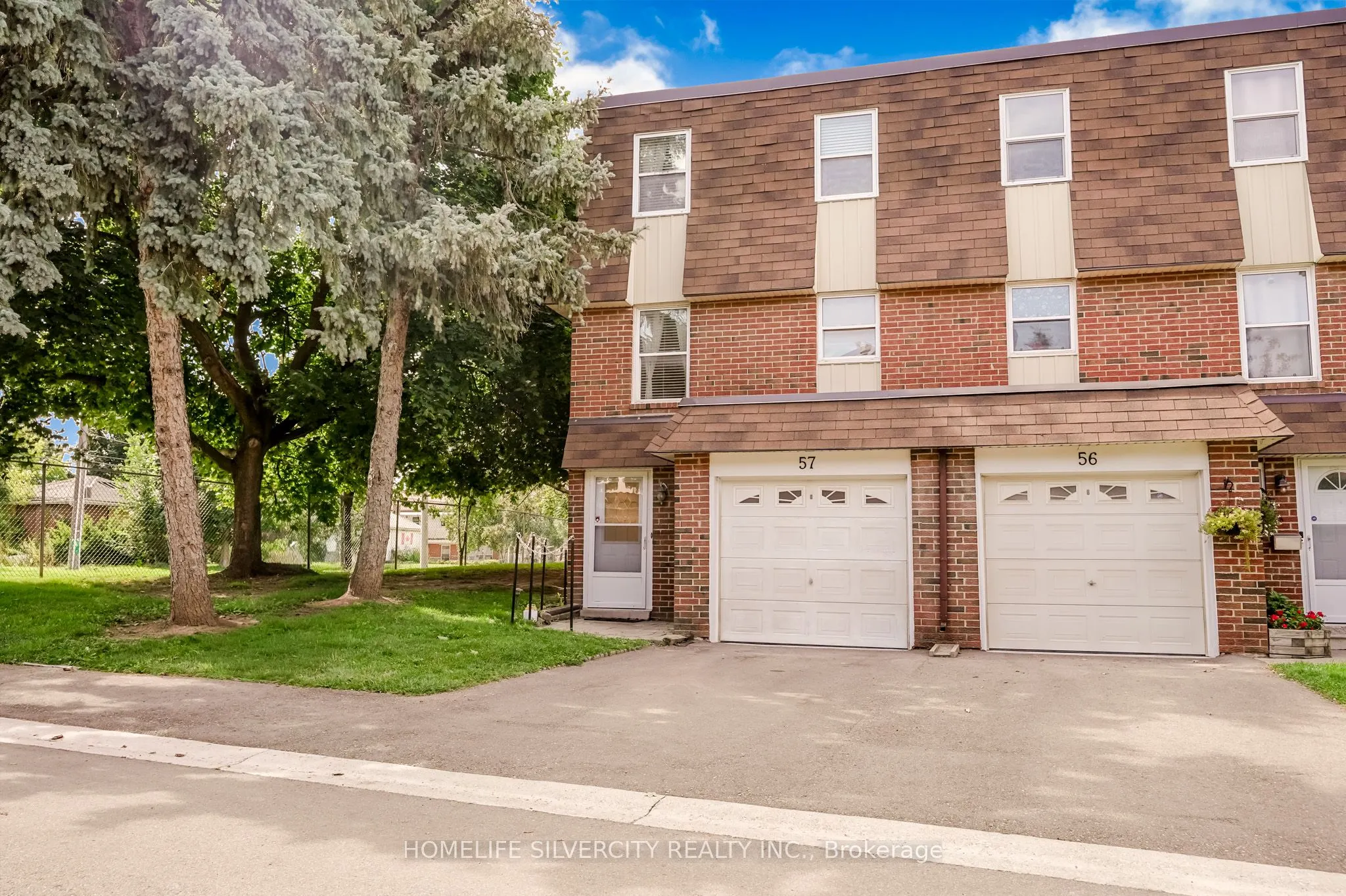 235 Bronte Street S #57