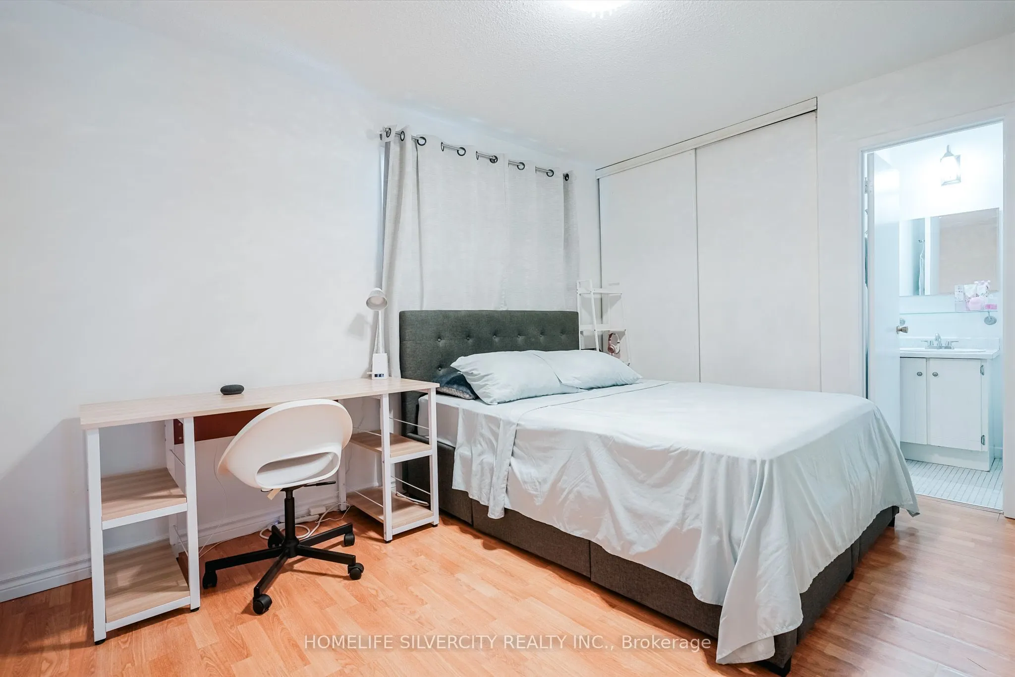 235 Bronte Street S #57