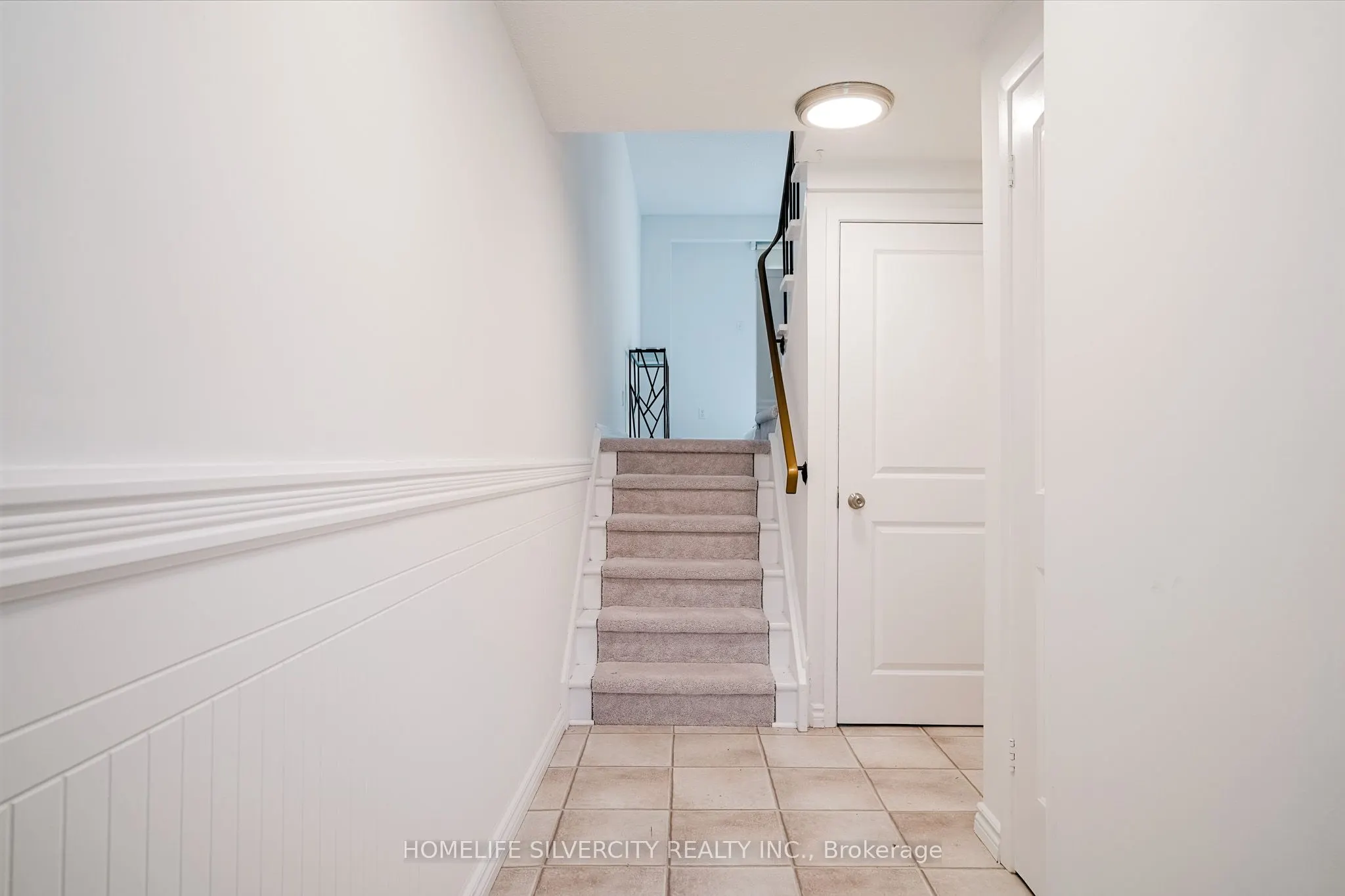 235 Bronte Street S #57