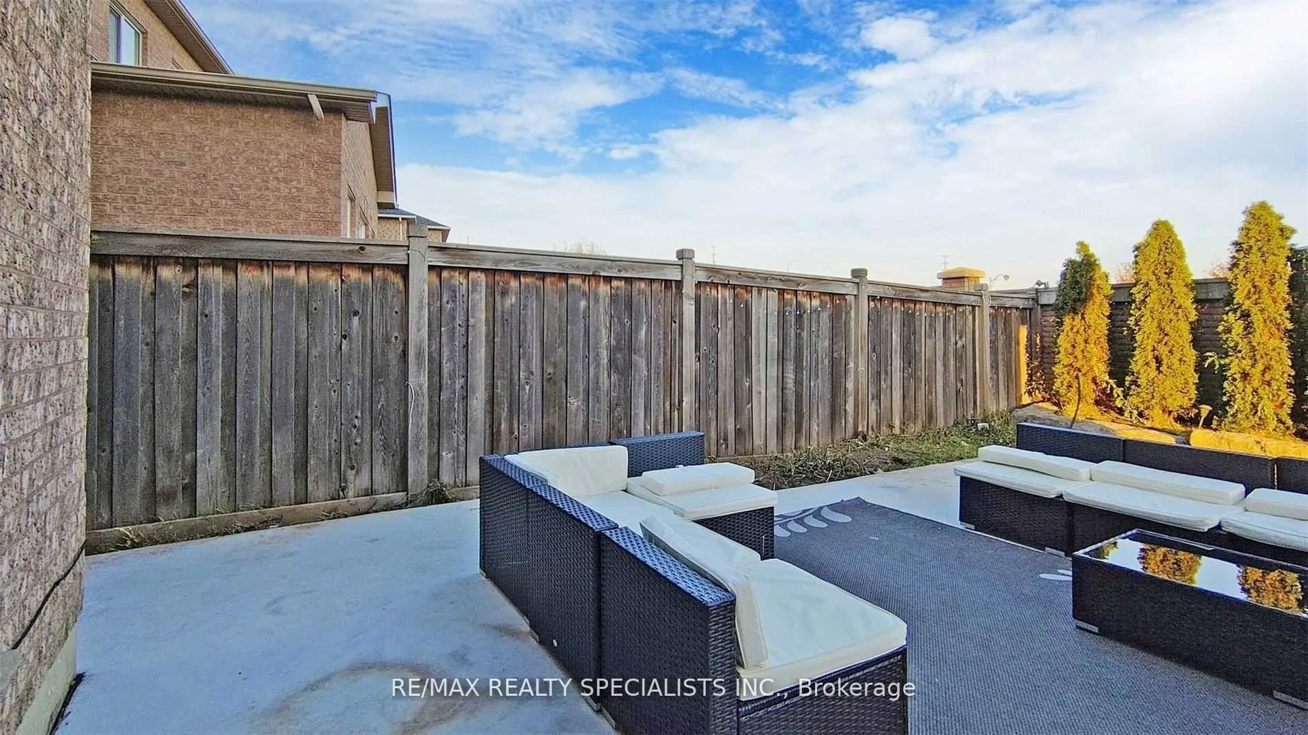 92 Kettlewell Crescent