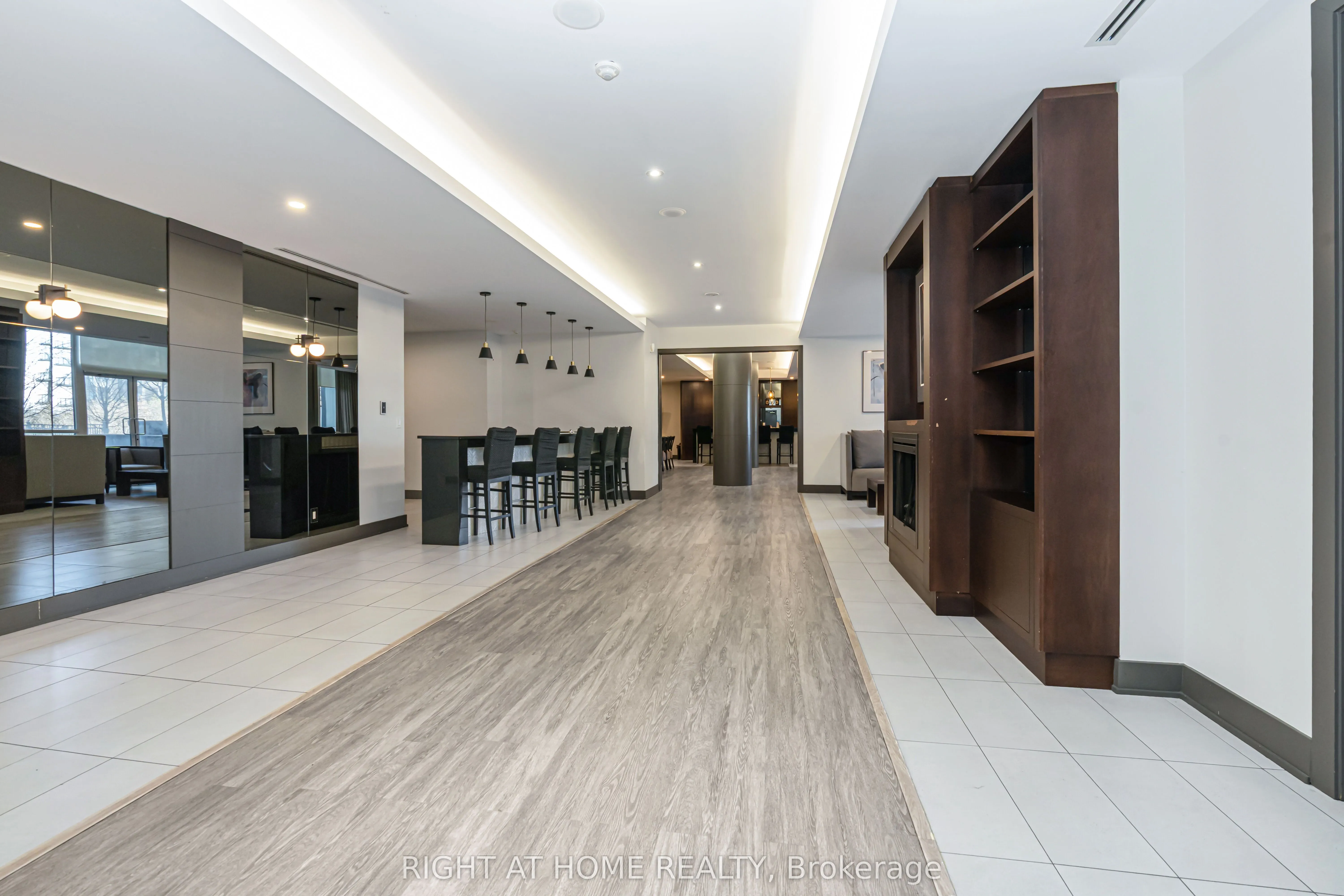4099 Brickstone Mews #2305