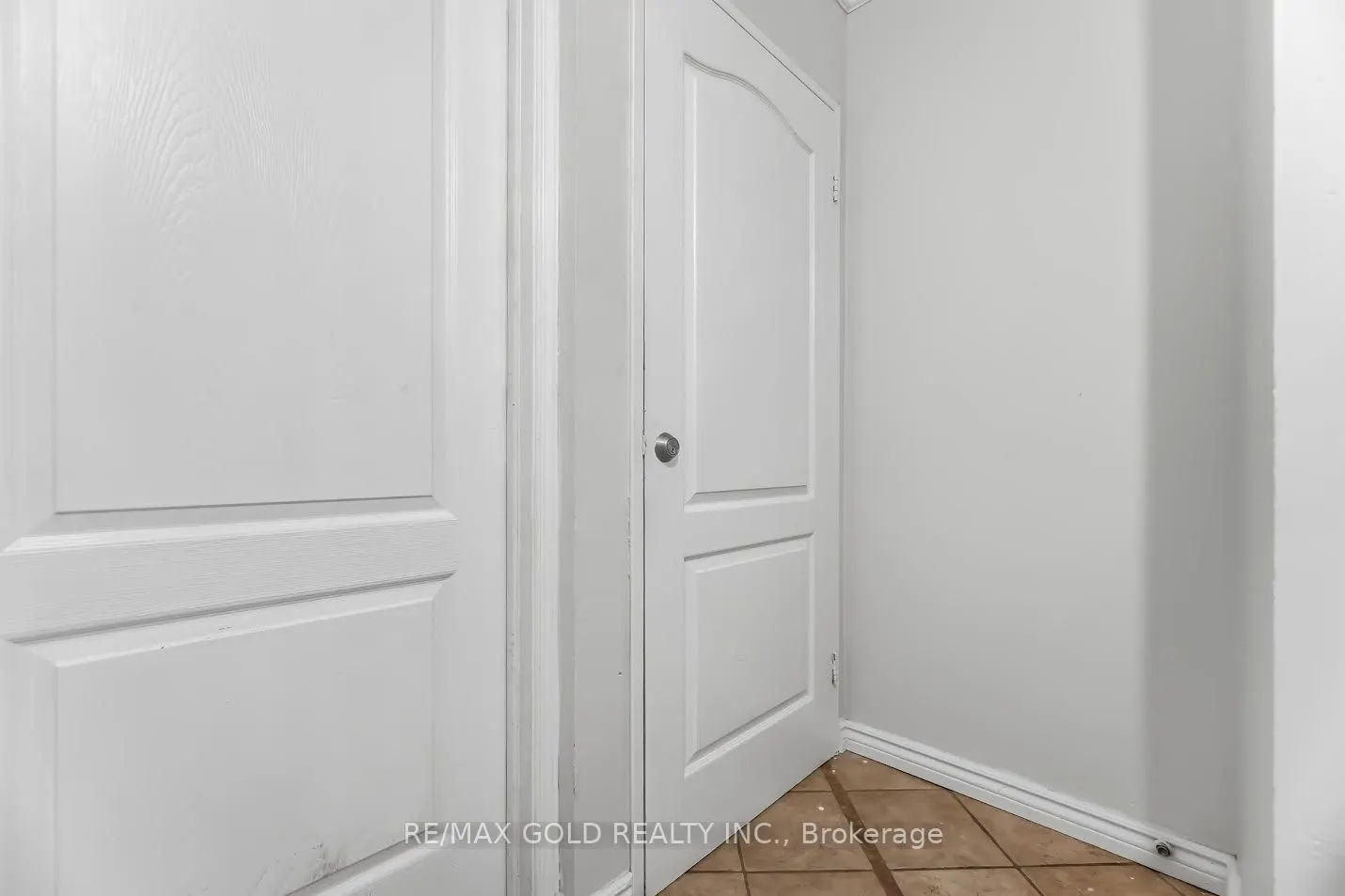 180 Mississauga Valley Boulevard #178