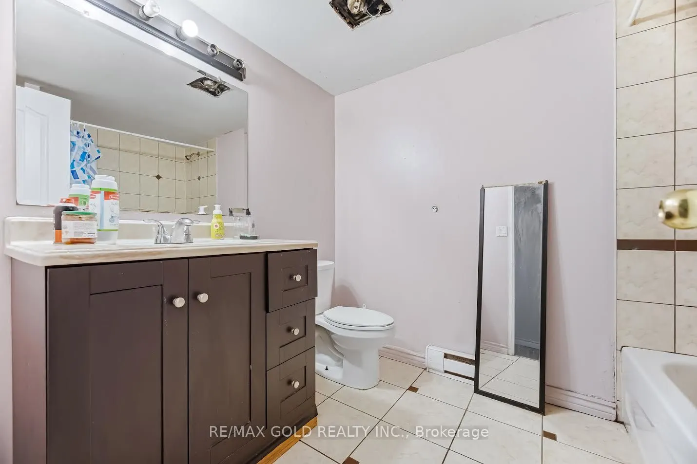 180 Mississauga Valley Boulevard #178
