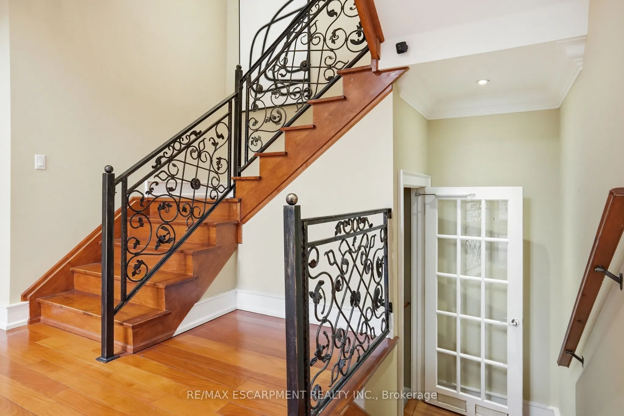 2489 Olinda Court