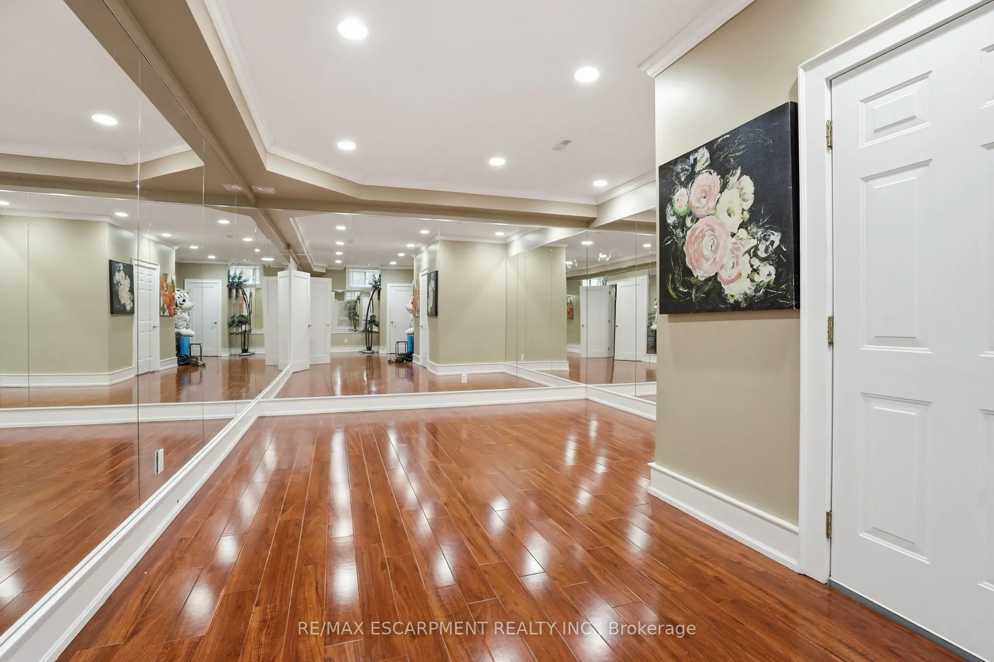 2489 Olinda Court