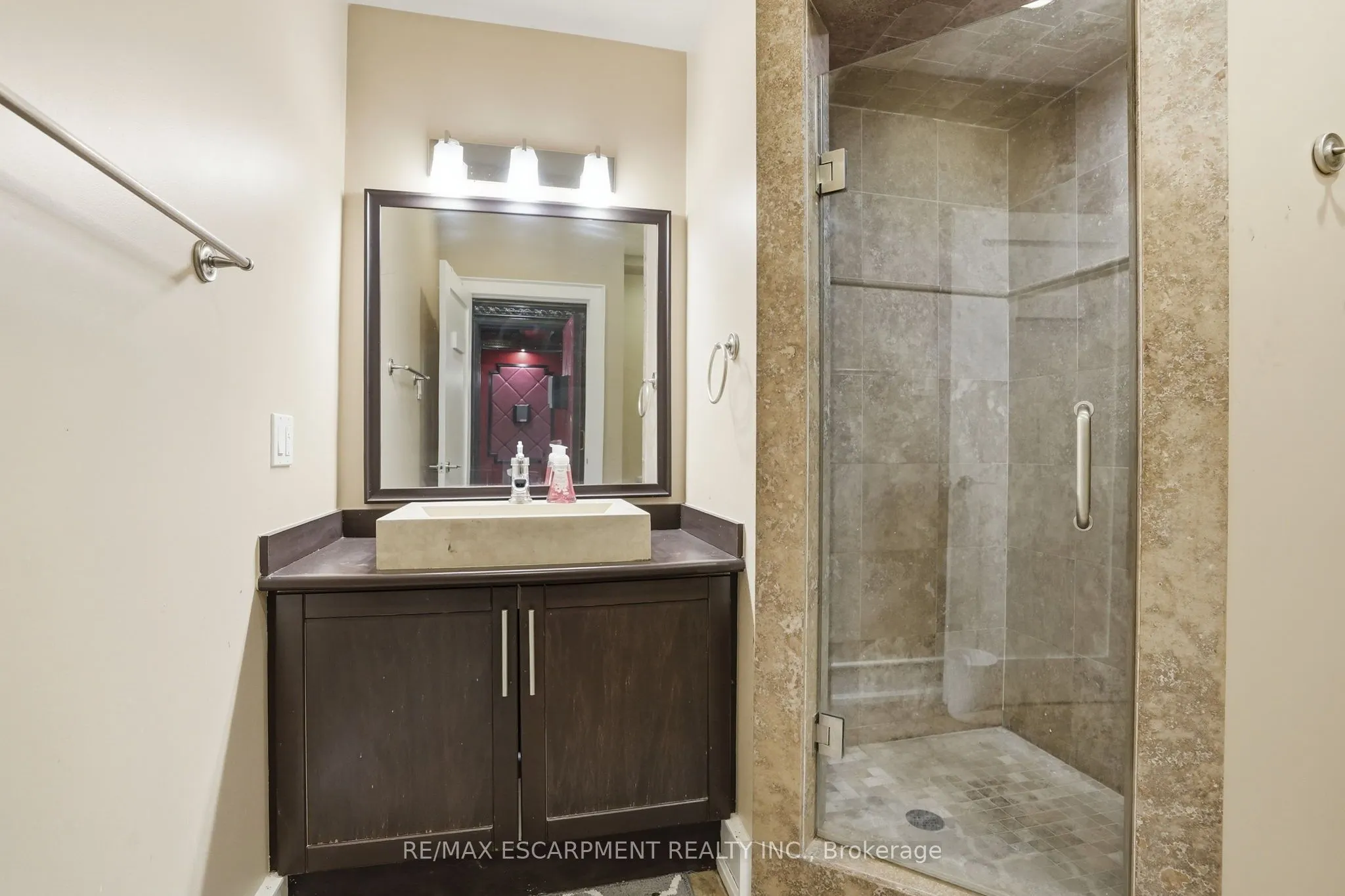 2489 Olinda Court