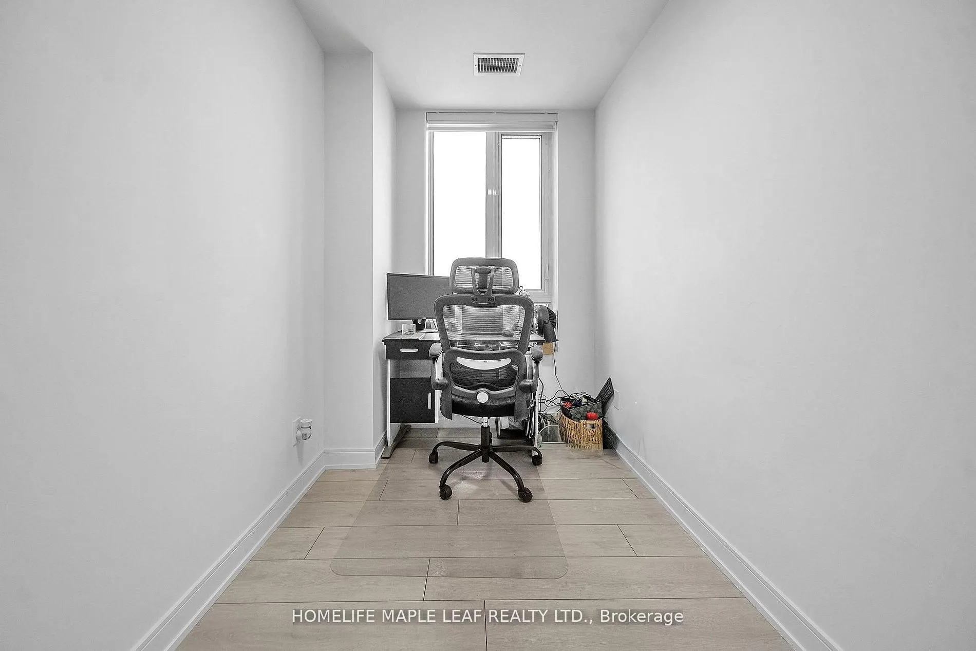 8010 Derry Road #1402
