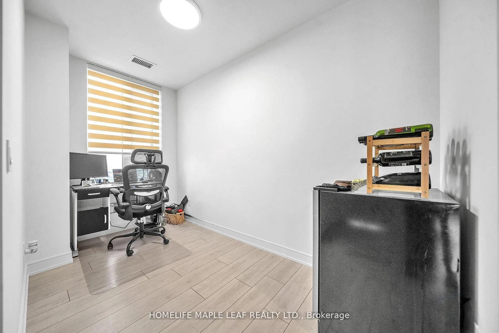 8010 Derry Road #1402