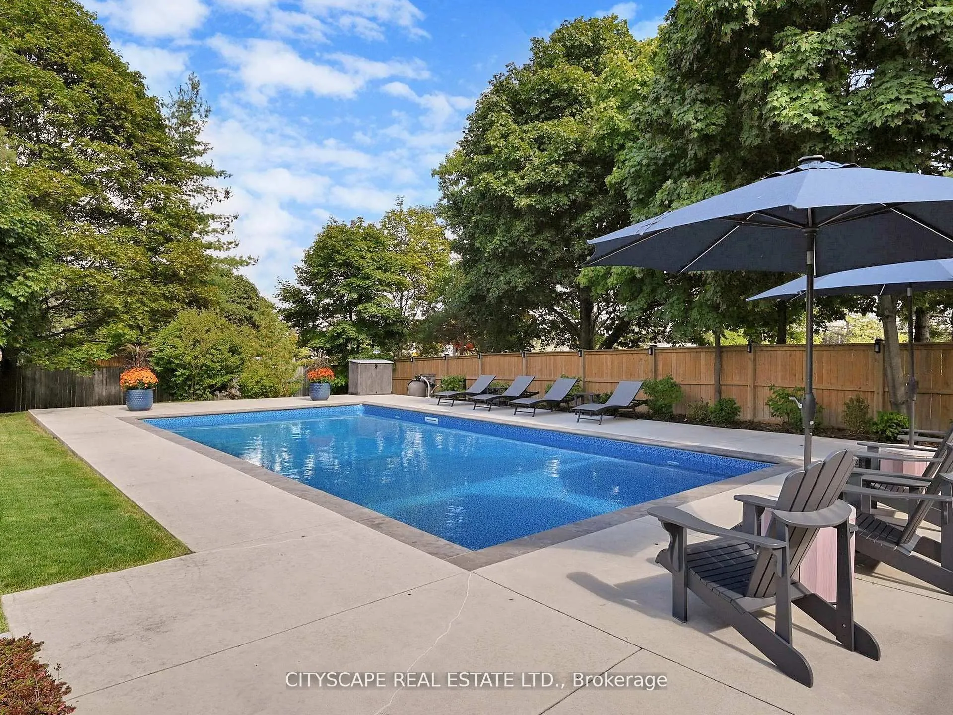 2585 Kenna Court