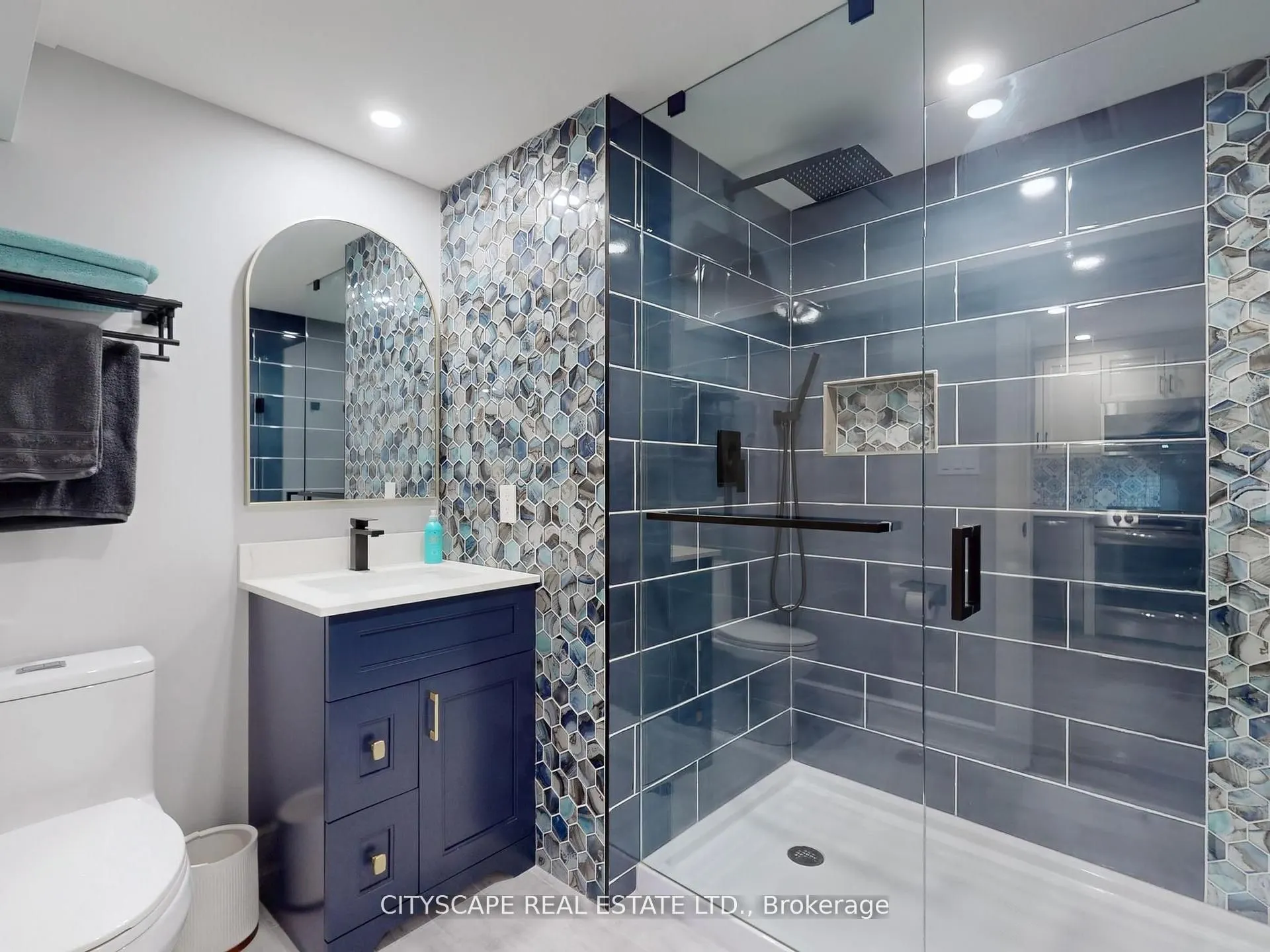 2585 Kenna Court
