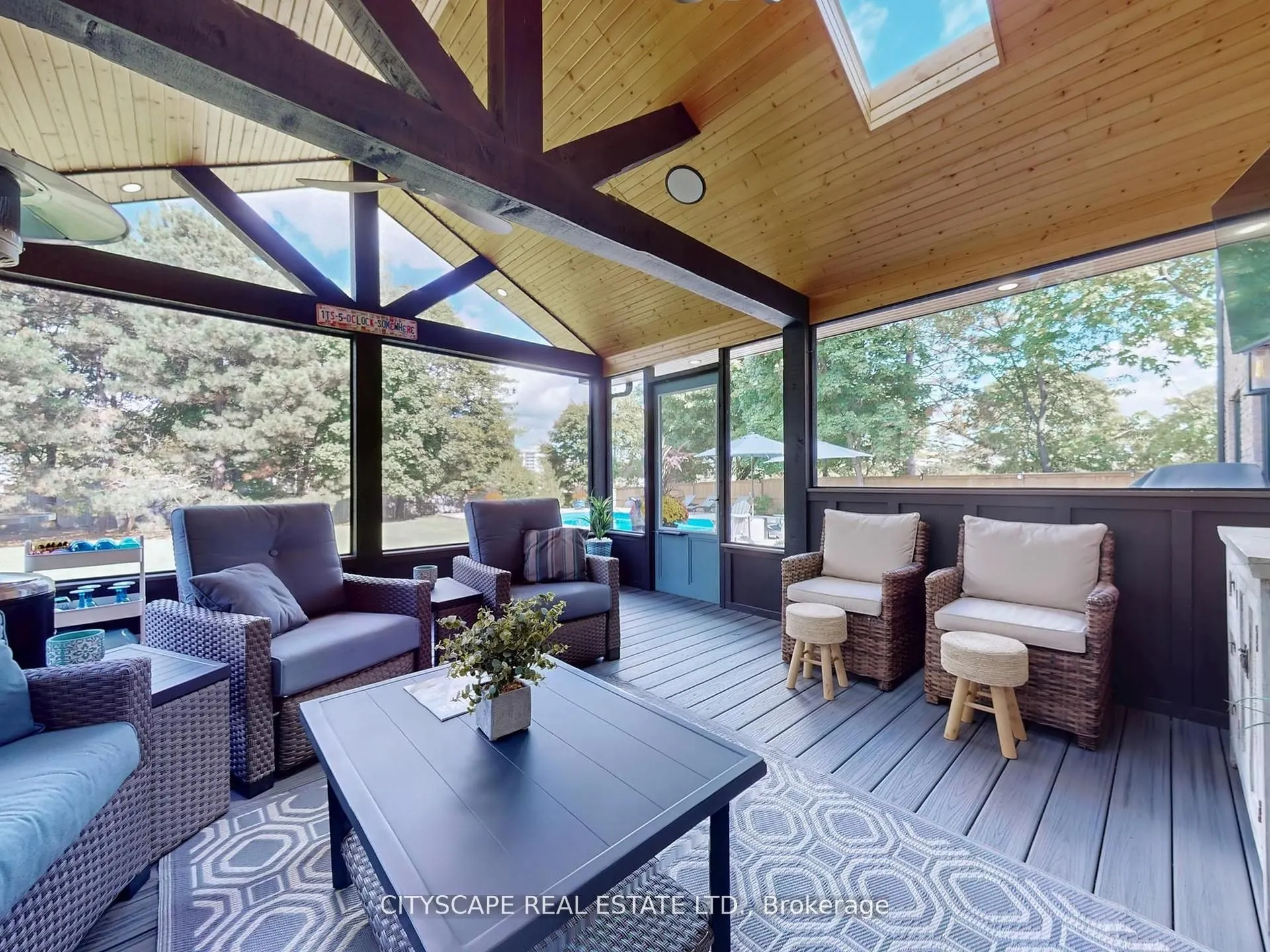2585 Kenna Court