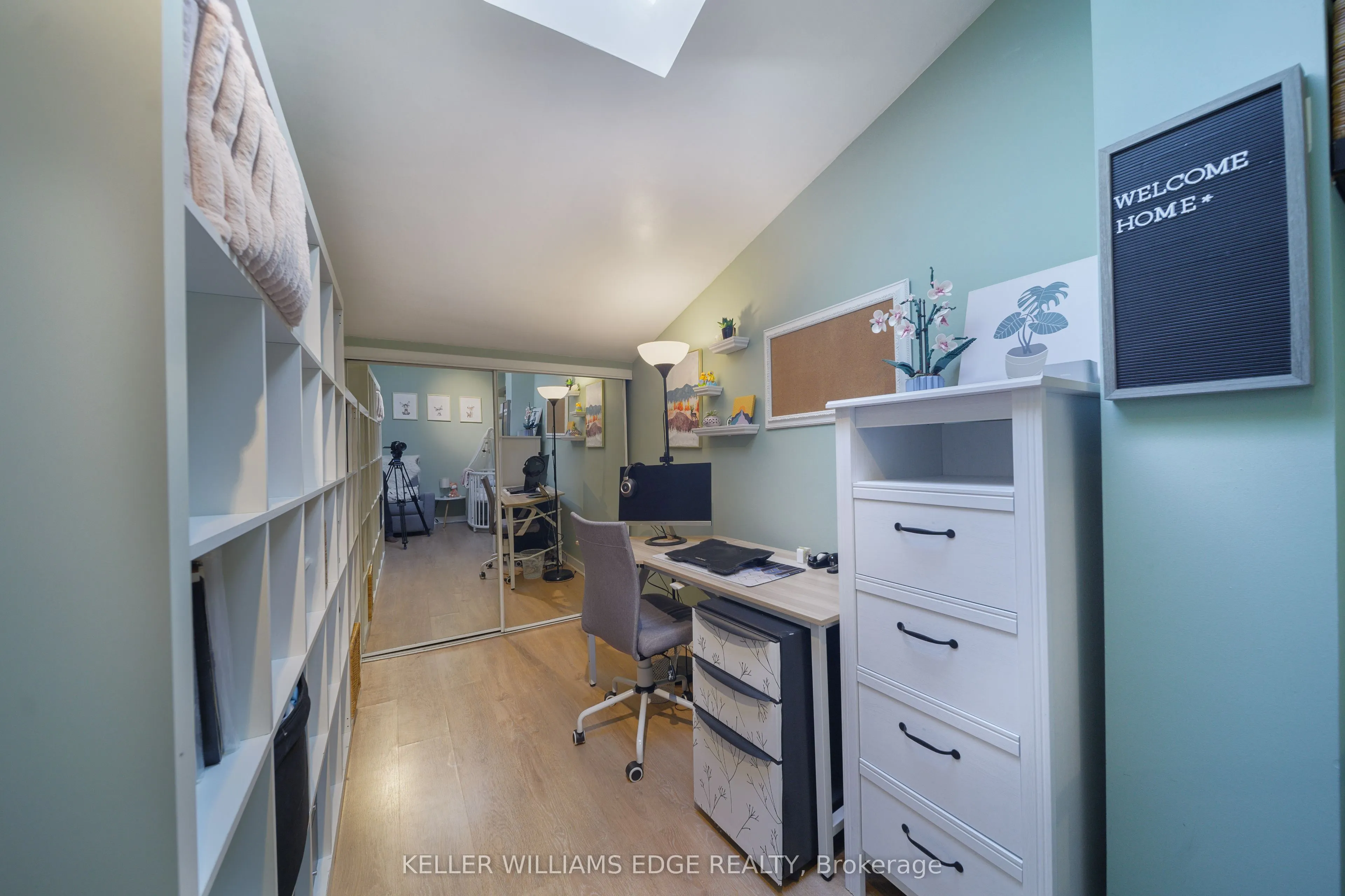 123 Broadway Avenue #E